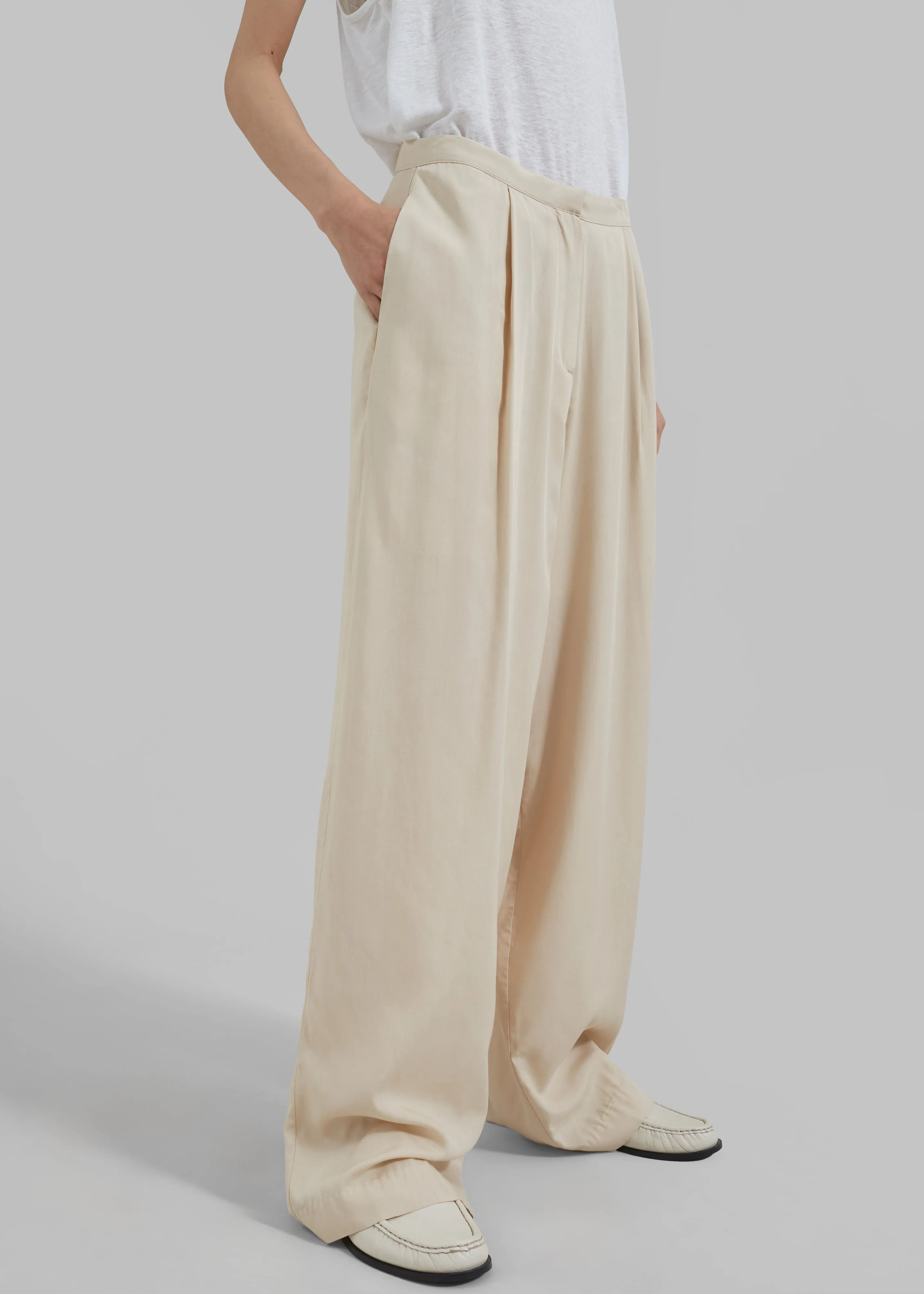 Colyn Trousers - Beige sold by Frankie Shop product image thumbnail 5