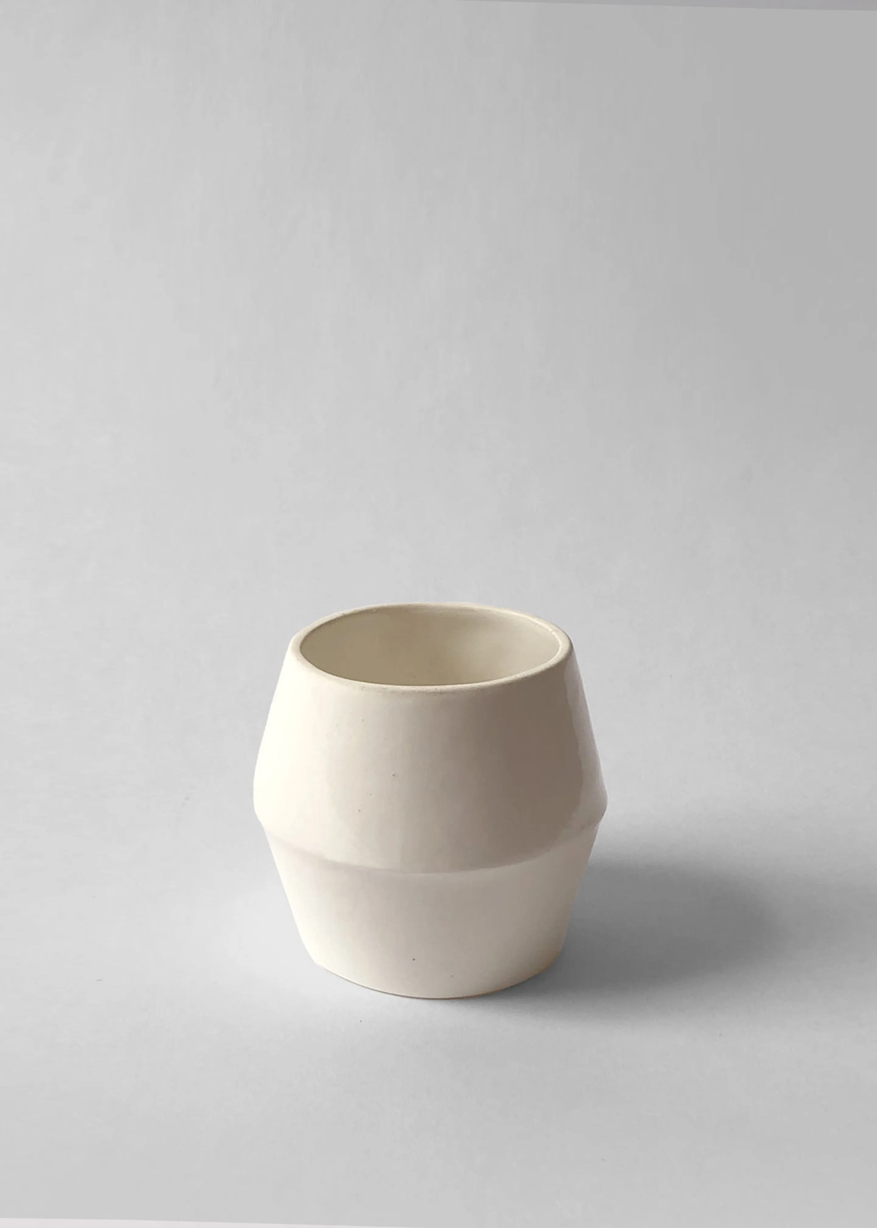 Arc Objects Forma Bracelet - Beige Porcelain sold by Frankie Shop product image thumbnail 2