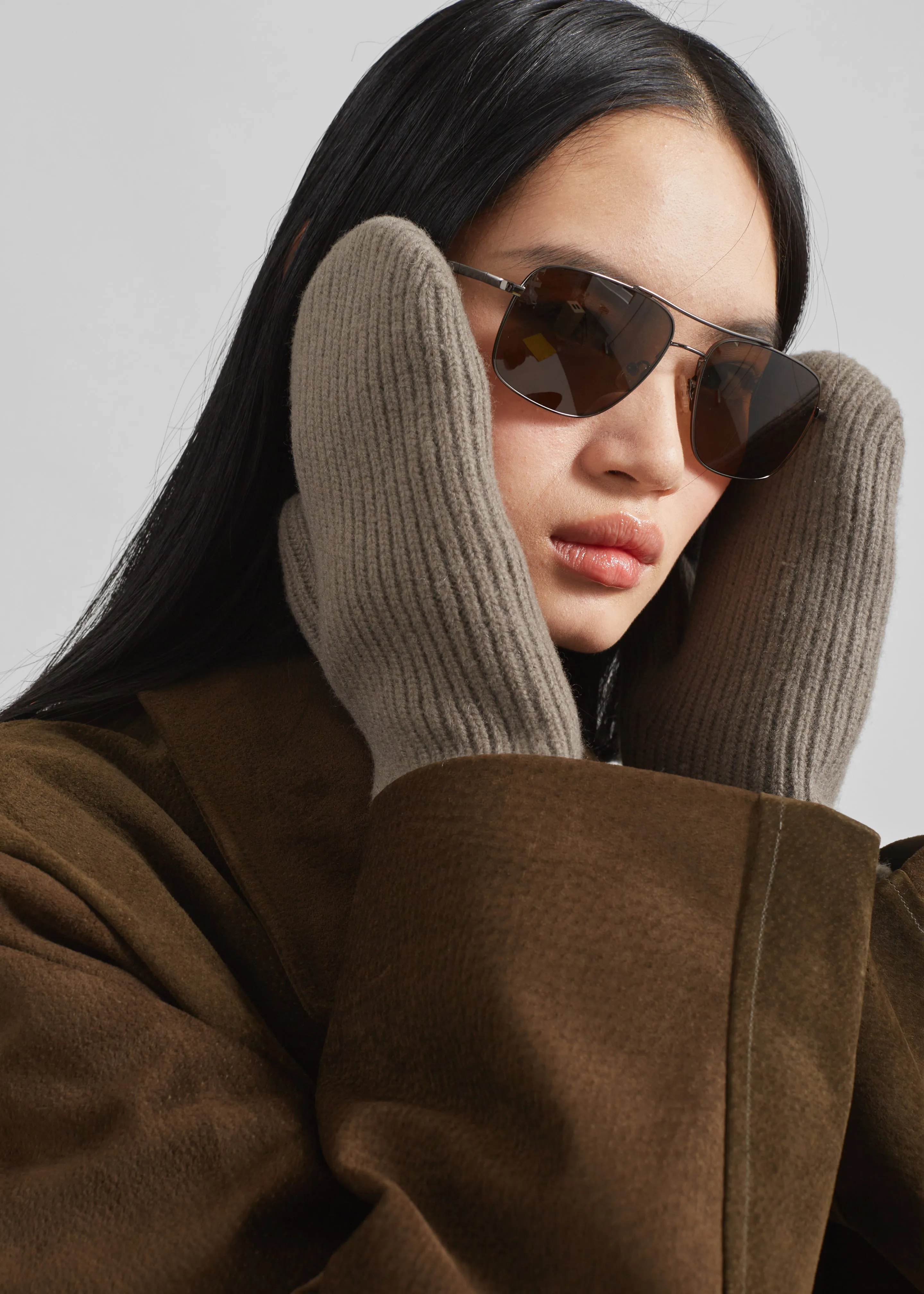 Samsøe Samsøe Sacharlotte Mittens - Bungee Cord sold by Frankie Shop product image thumbnail 2