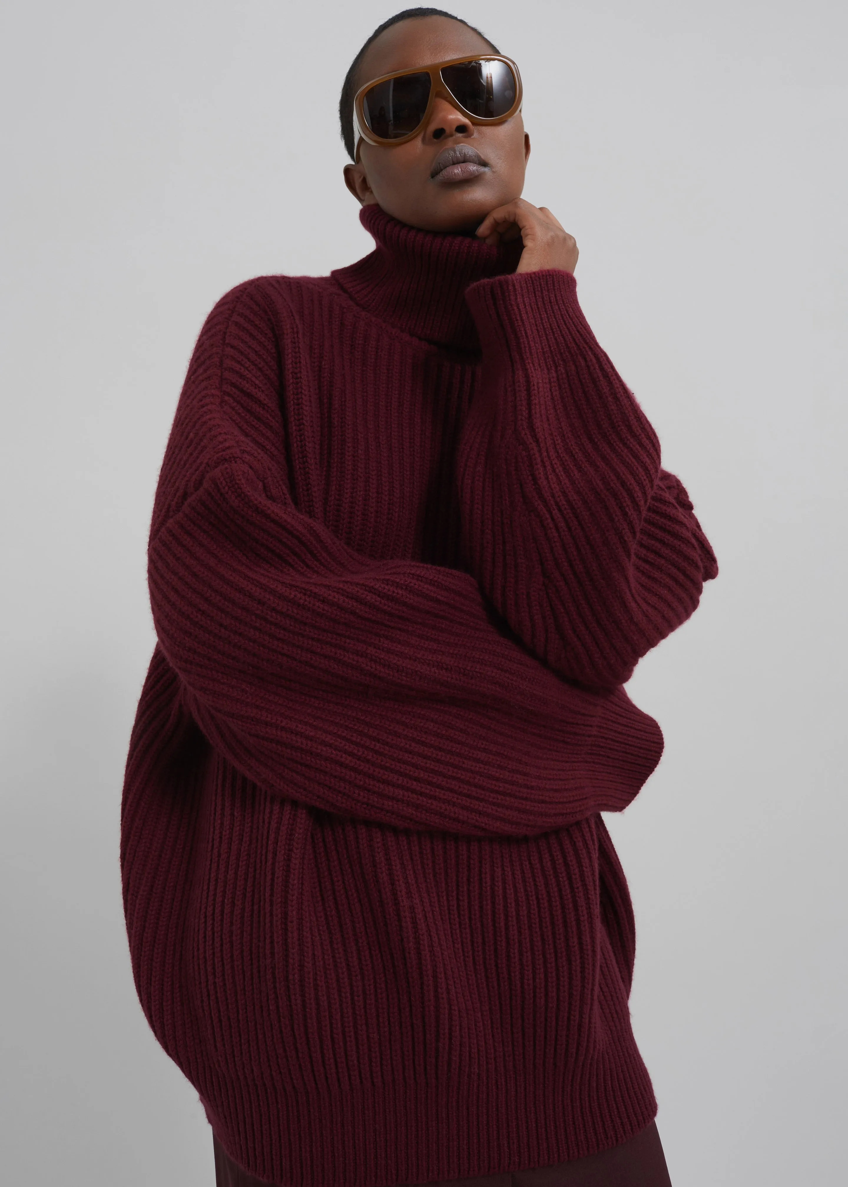 Olney Oversized Wool Turtleneck - Burgundy sold by Frankie Shop product image thumbnail 5