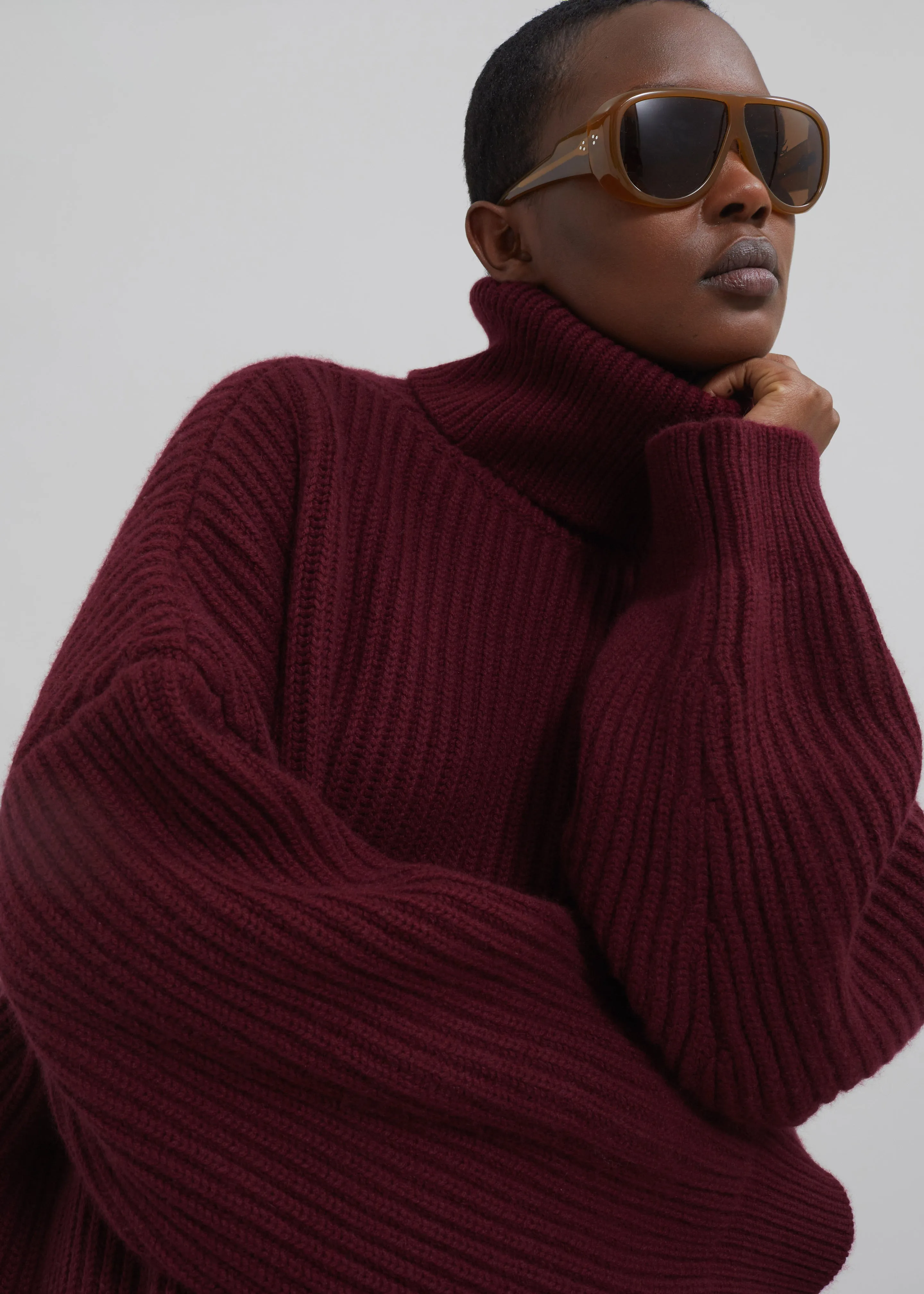 Olney Oversized Wool Turtleneck - Burgundy sold by Frankie Shop product image thumbnail 3