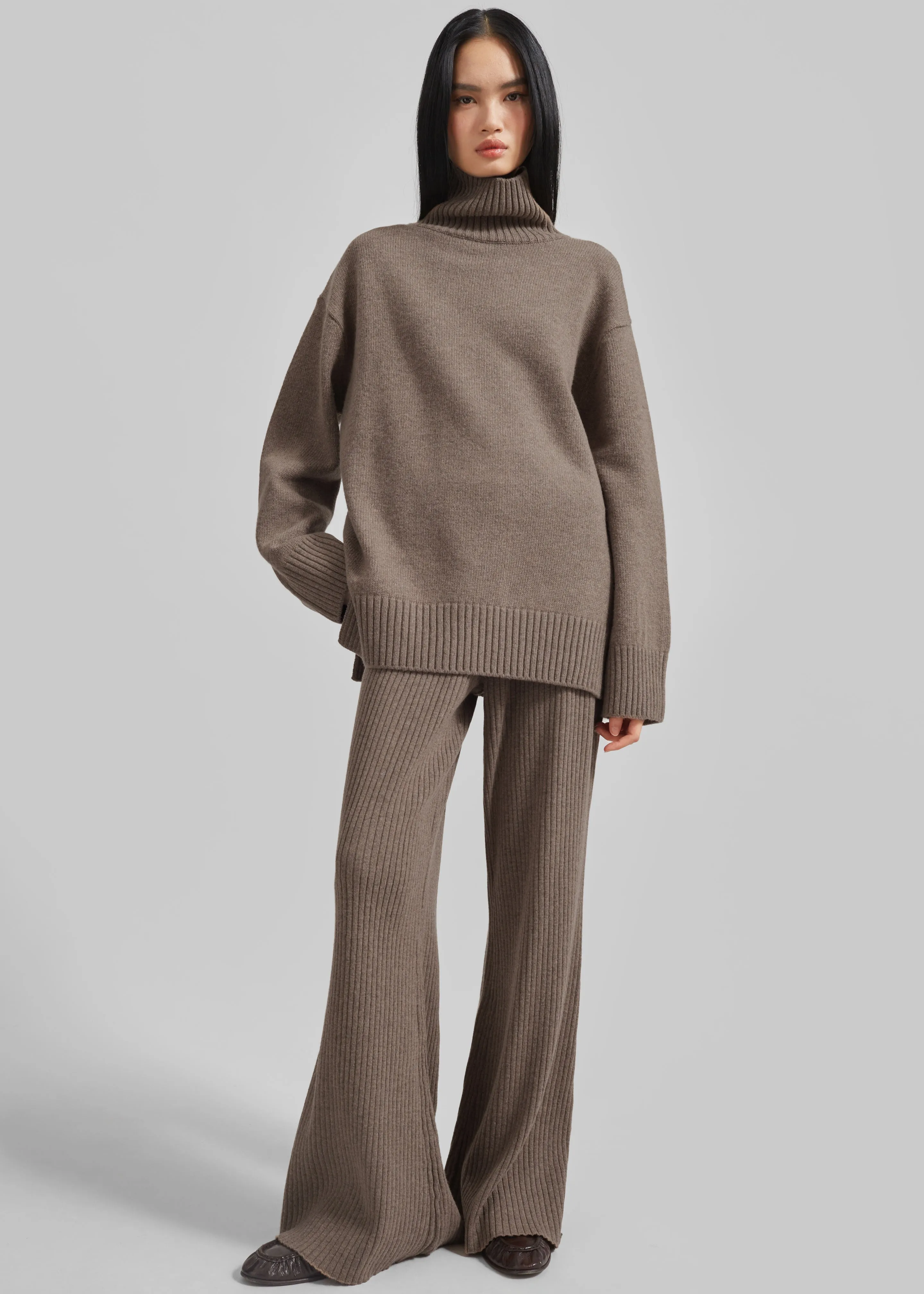 Odense Ribbed Flared Pants - Brown sold by Frankie Shop