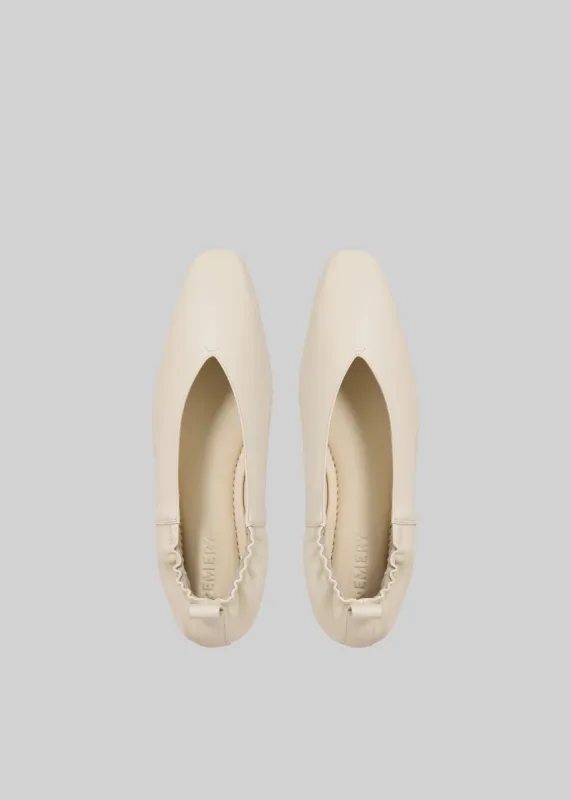 A.Emery Brie Flats - Eggshell sold by Frankie Shop