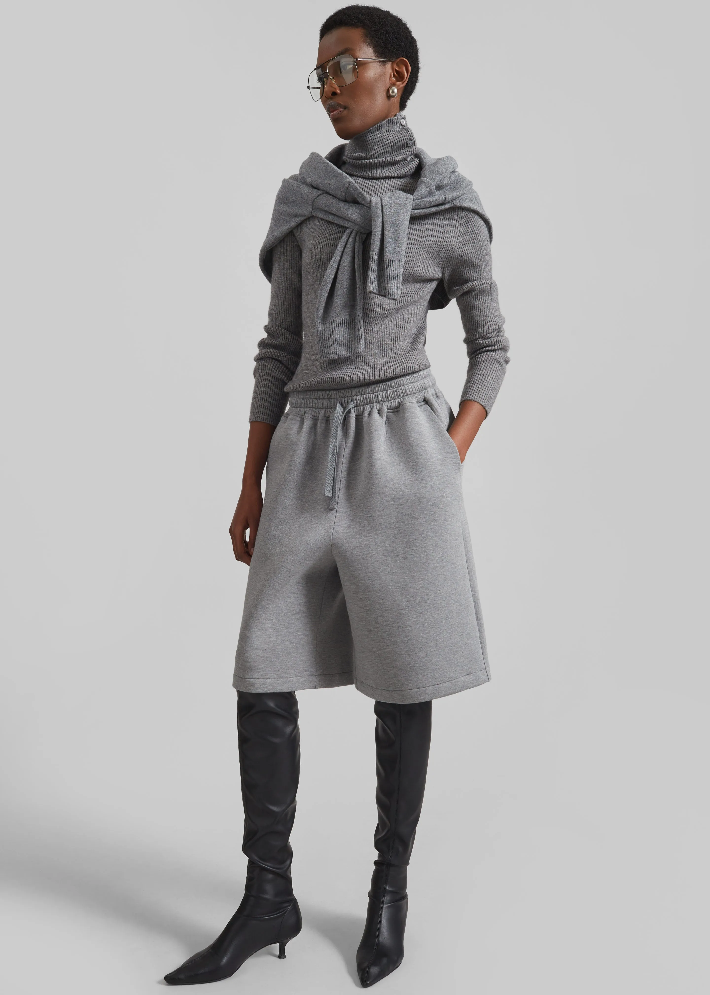 Rian Sweatshorts - Grey sold by Frankie Shop