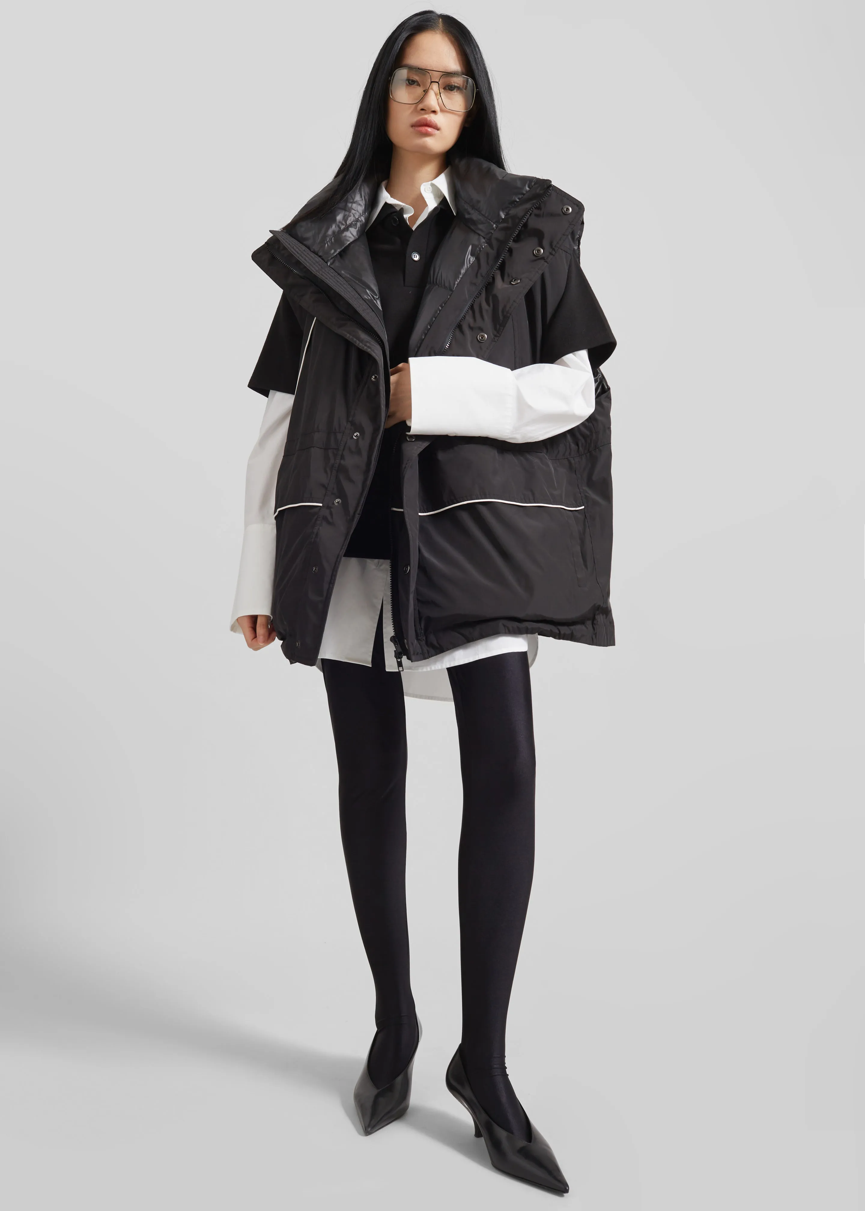 Calais Oversized Sleeveless Puffer Jacket - Black sold by Frankie Shop product image thumbnail 3