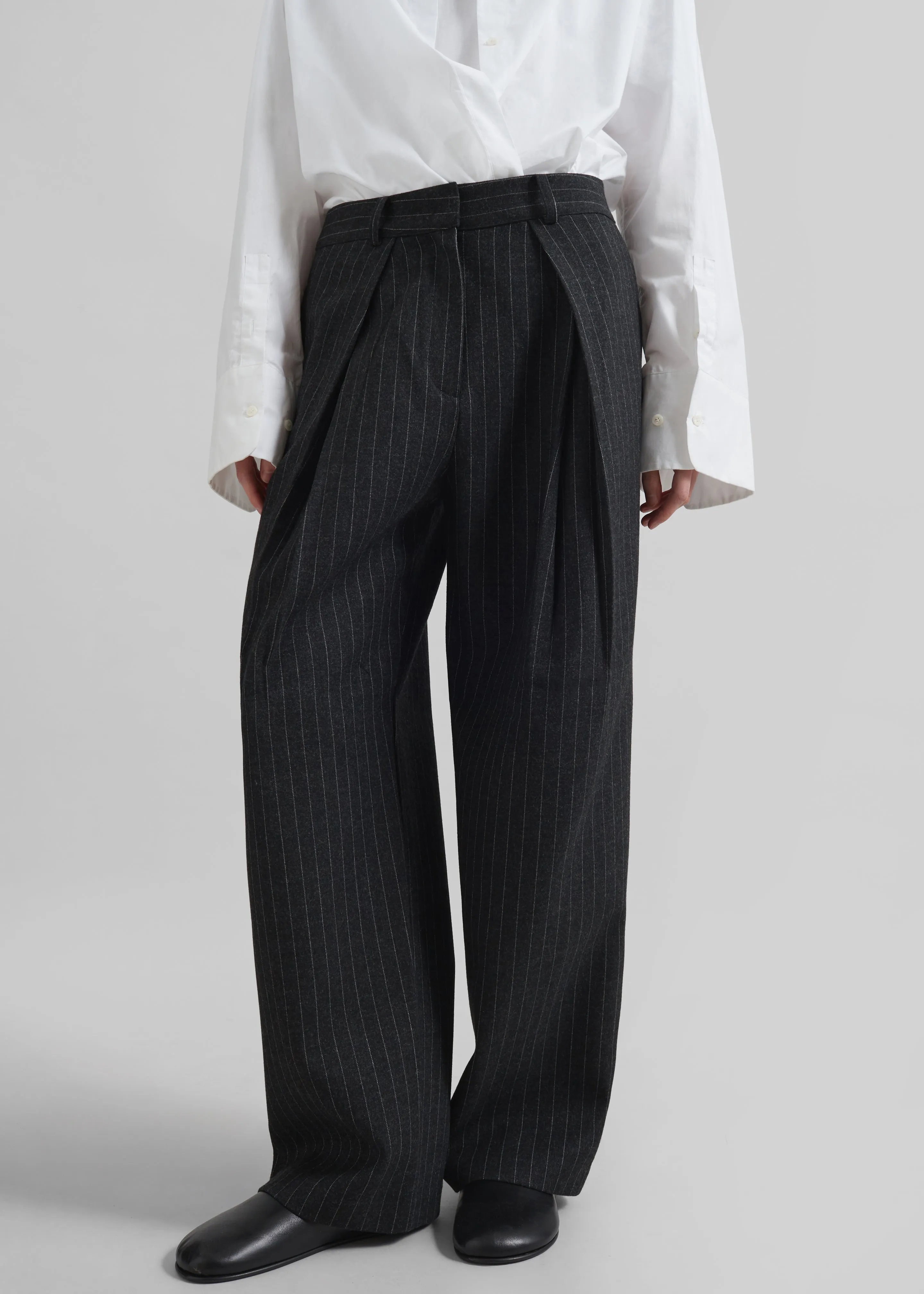 Halvyn Pleated Trousers - Charcoal/White Pinstripe sold by Frankie Shop product image thumbnail 3