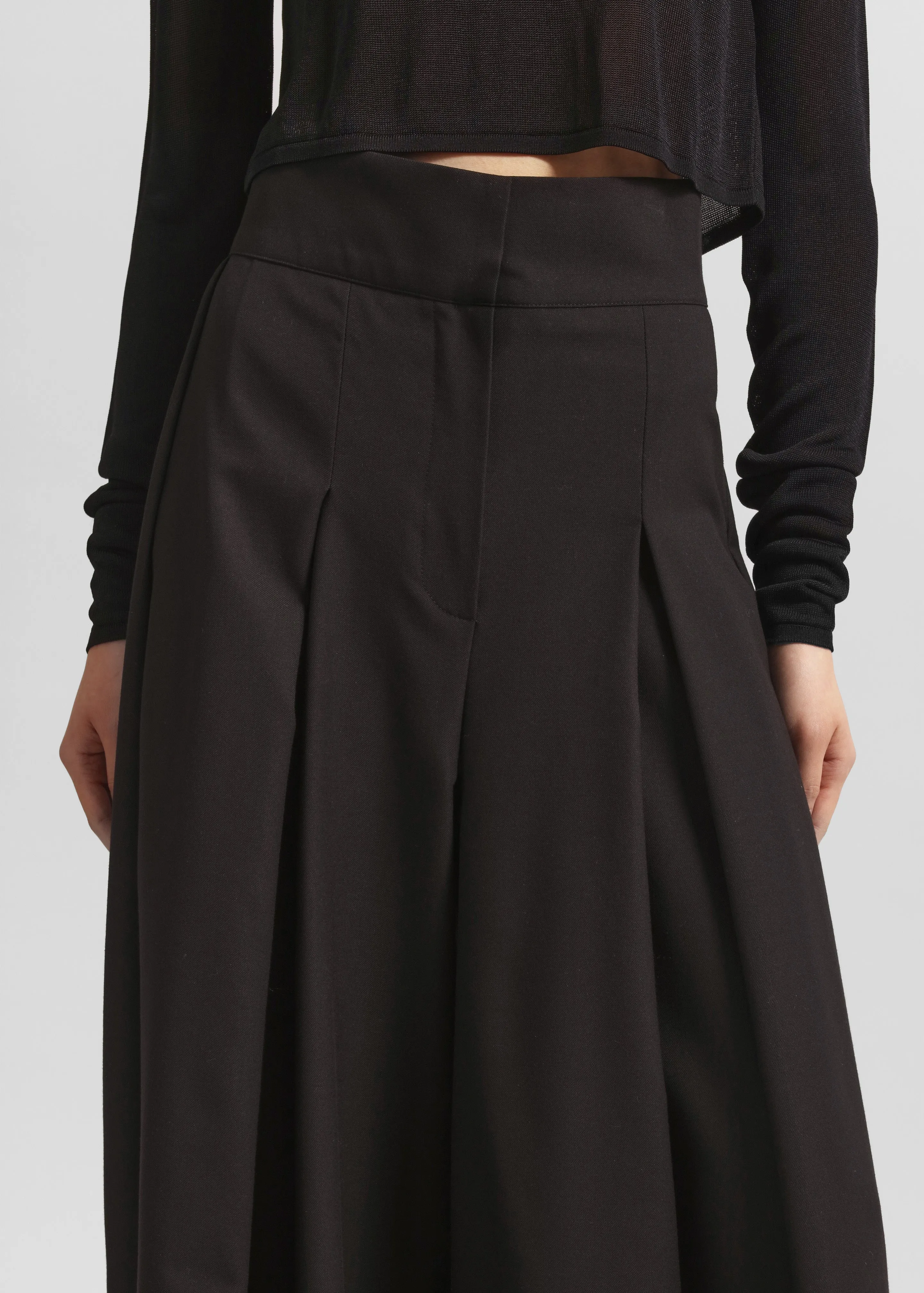 Hemer Pleated Wide Leg Trousers - Black sold by Frankie Shop product image thumbnail 3