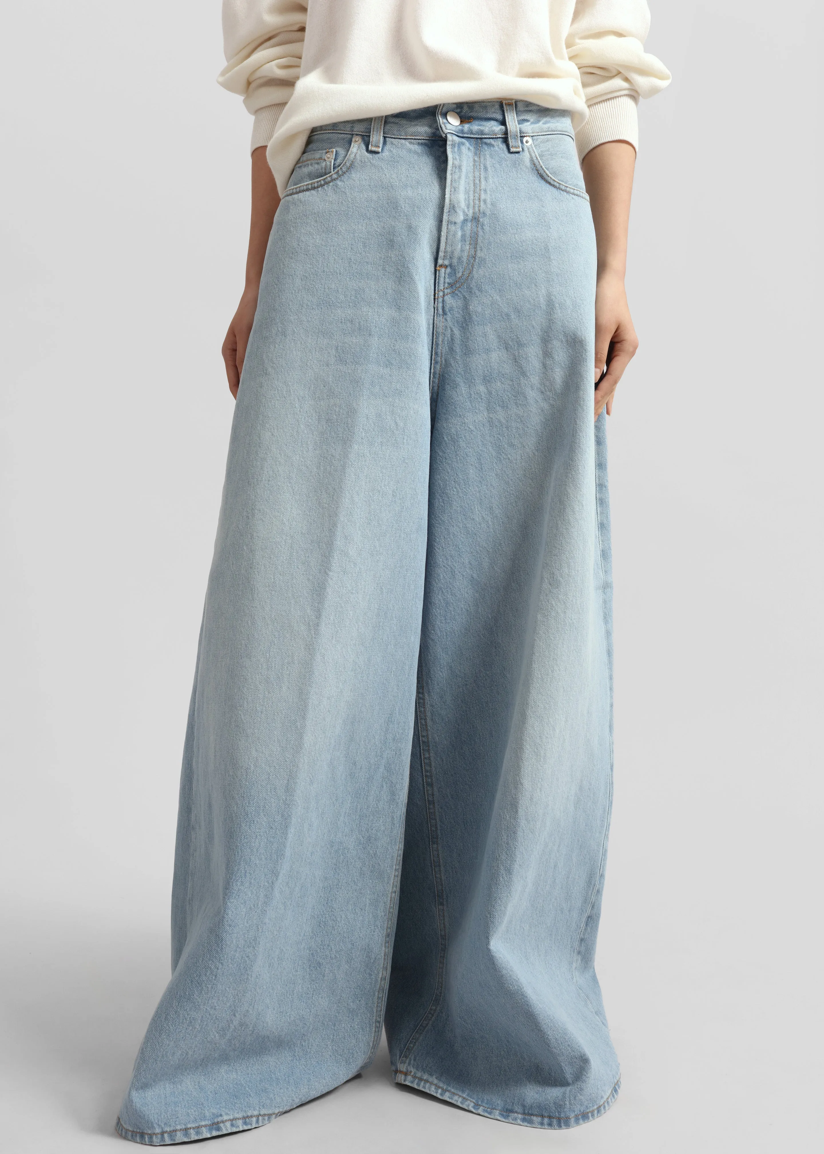 Haikure Big Bethany Jeans - Paradise Wash sold by Frankie Shop product image thumbnail 4