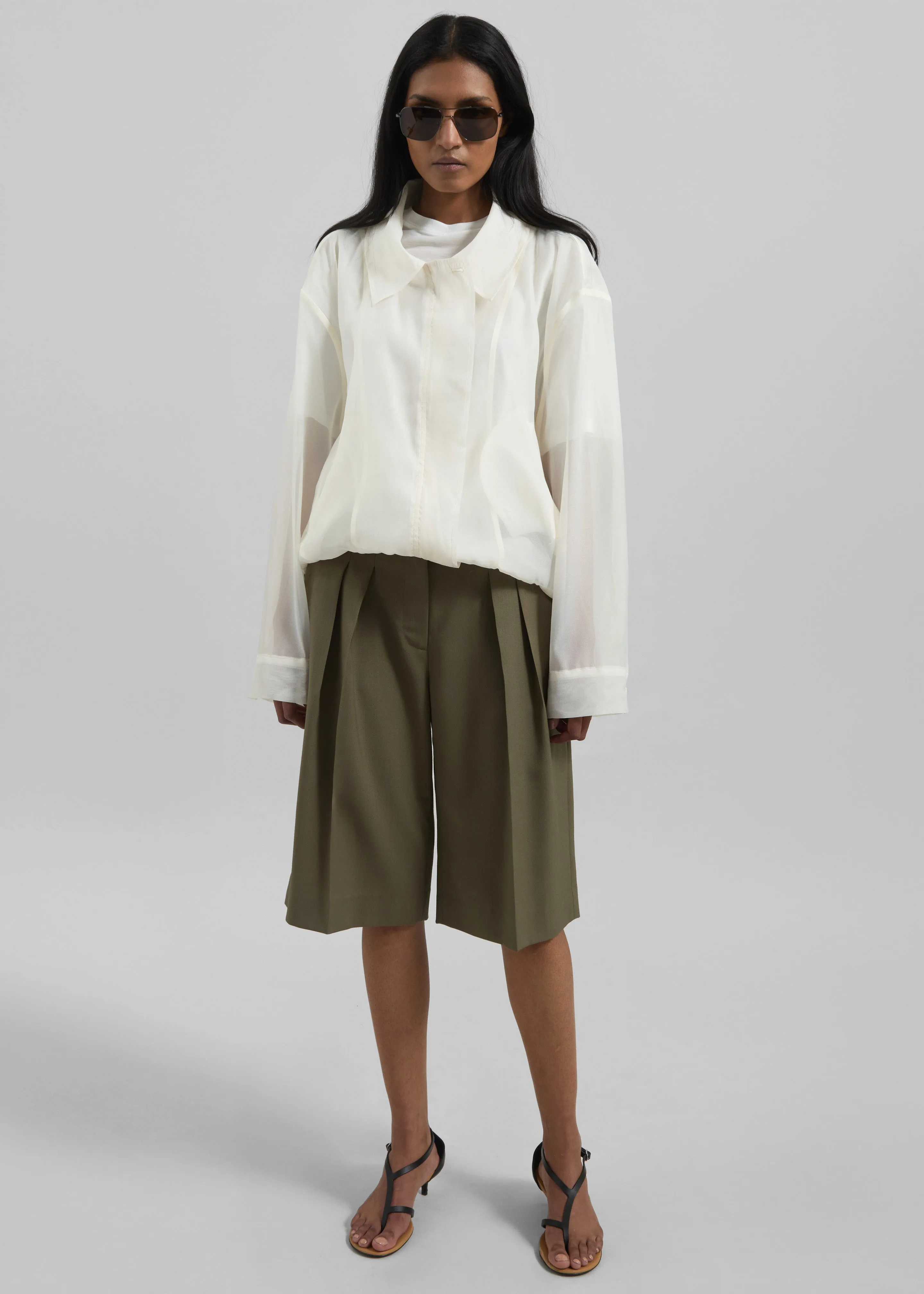 Bilbao Pleated Wool Bermuda Shorts - Khaki sold by Frankie Shop product image thumbnail 3