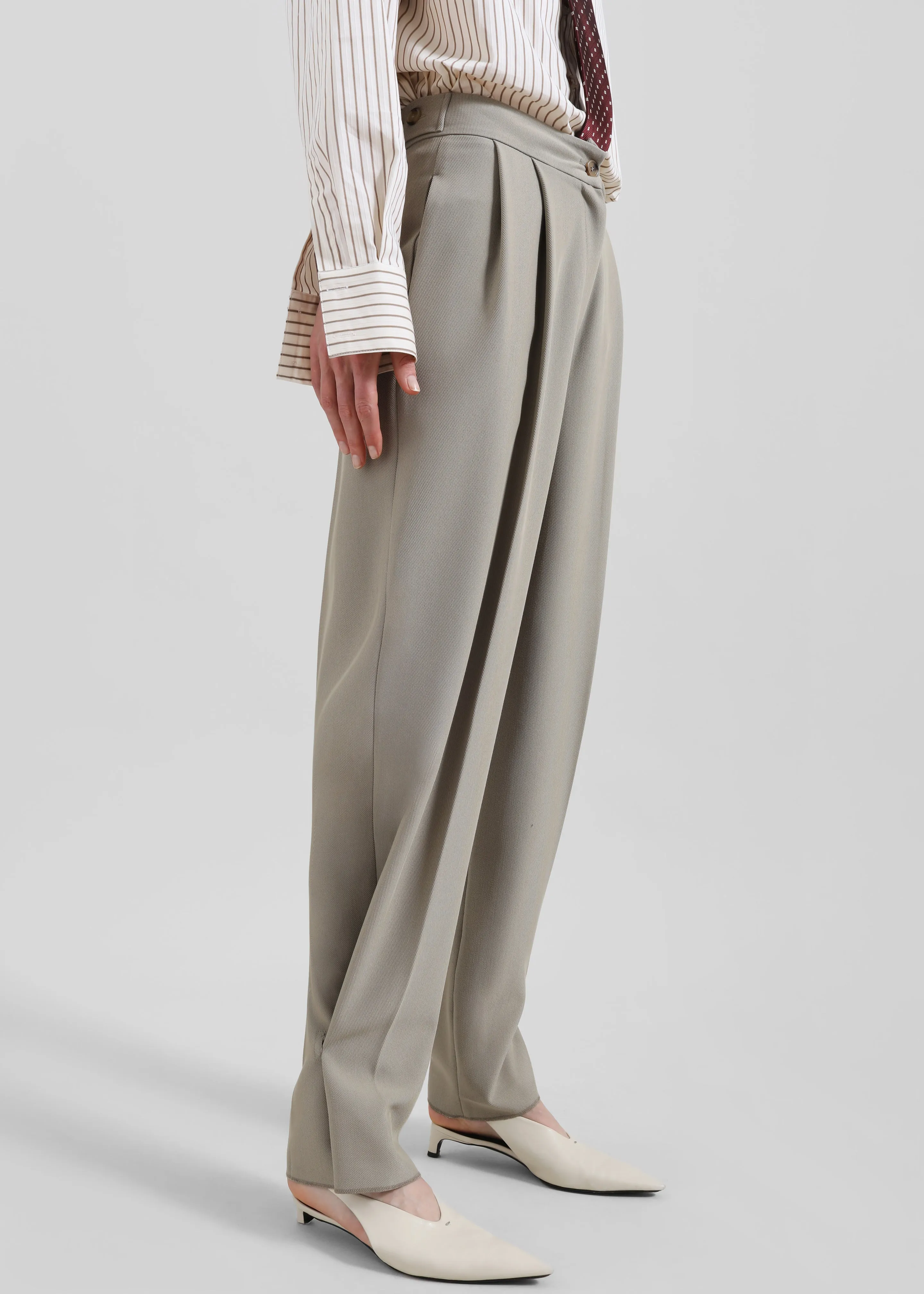 Dina Pleated Trousers - Light Taupe sold by Frankie Shop product image thumbnail 3