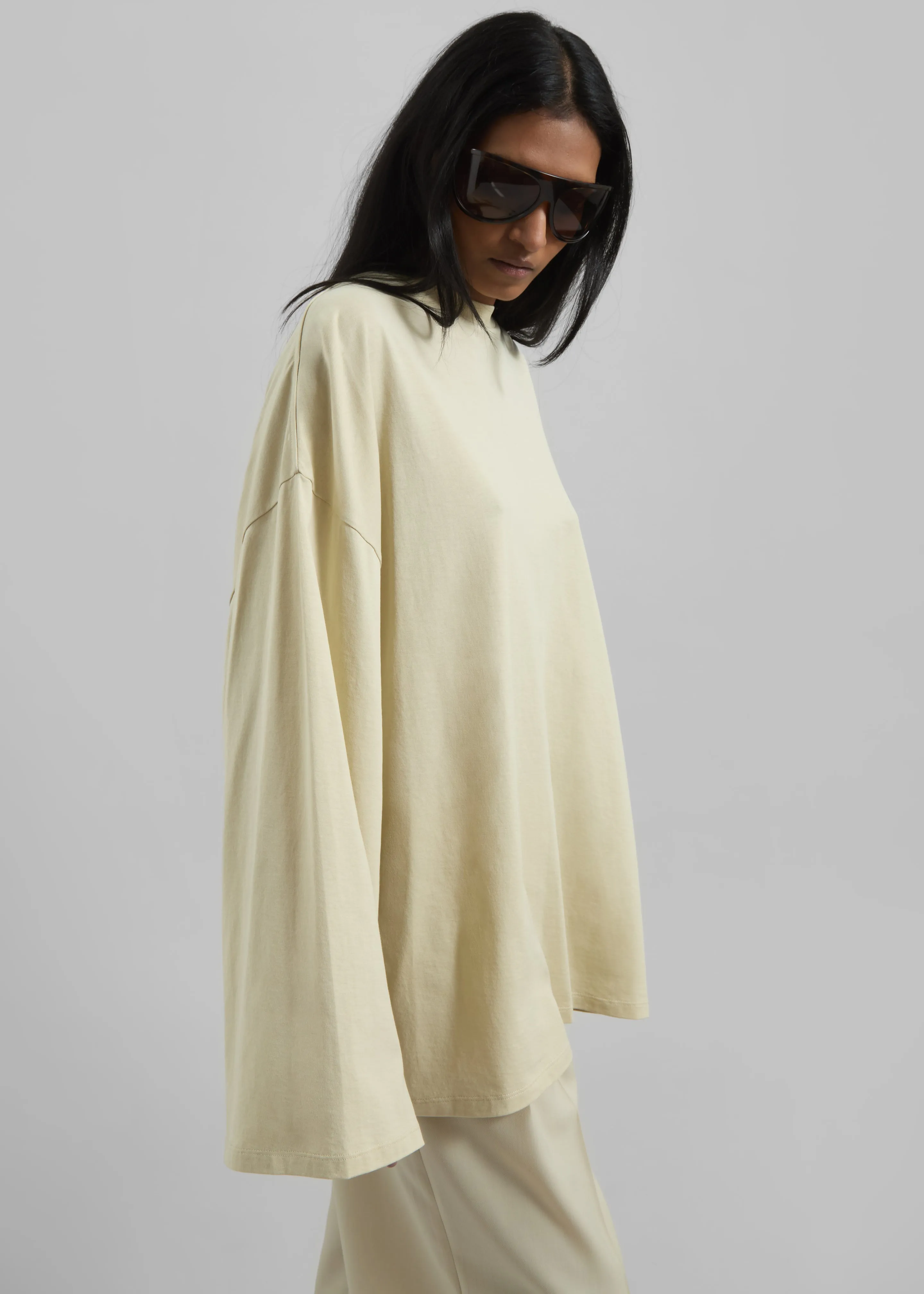 Rio Oversized Sleeve Tee - Cement sold by Frankie Shop product image thumbnail 4