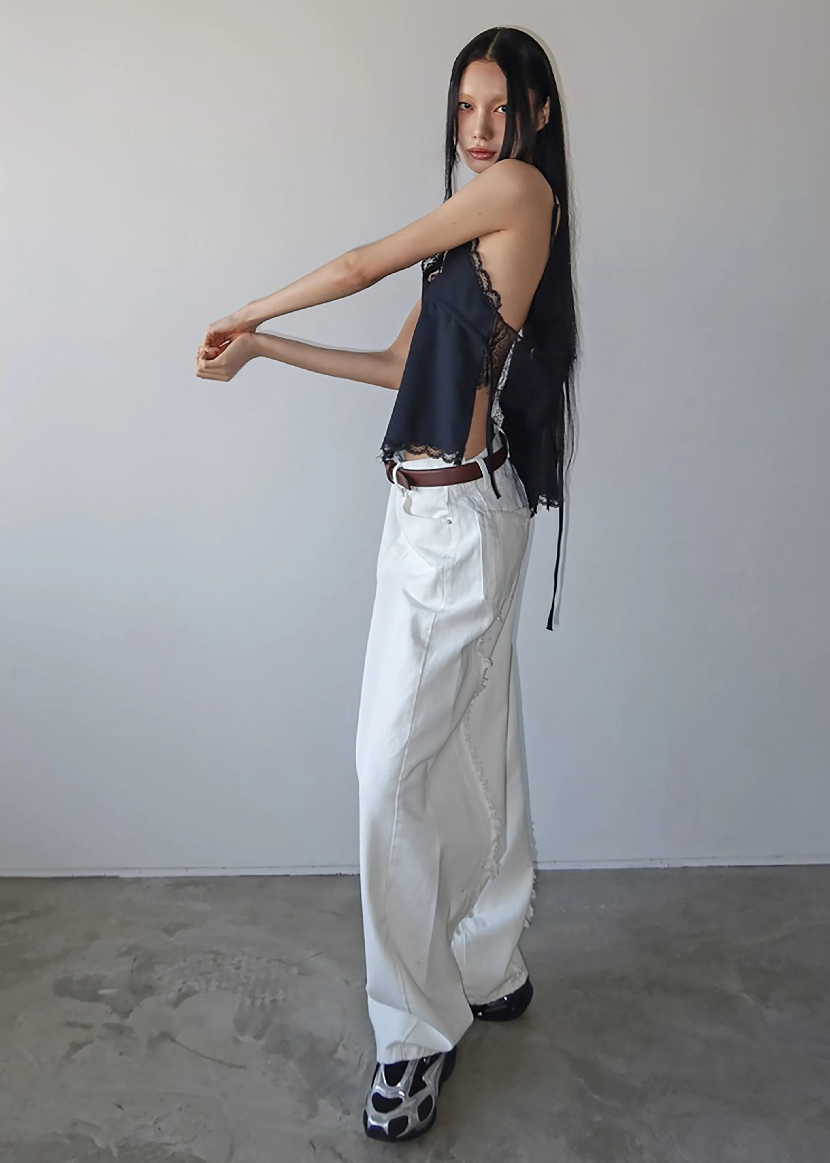 Halgar Frayed Seam Barrel-Leg Jeans - White sold by Frankie Shop product image thumbnail 5