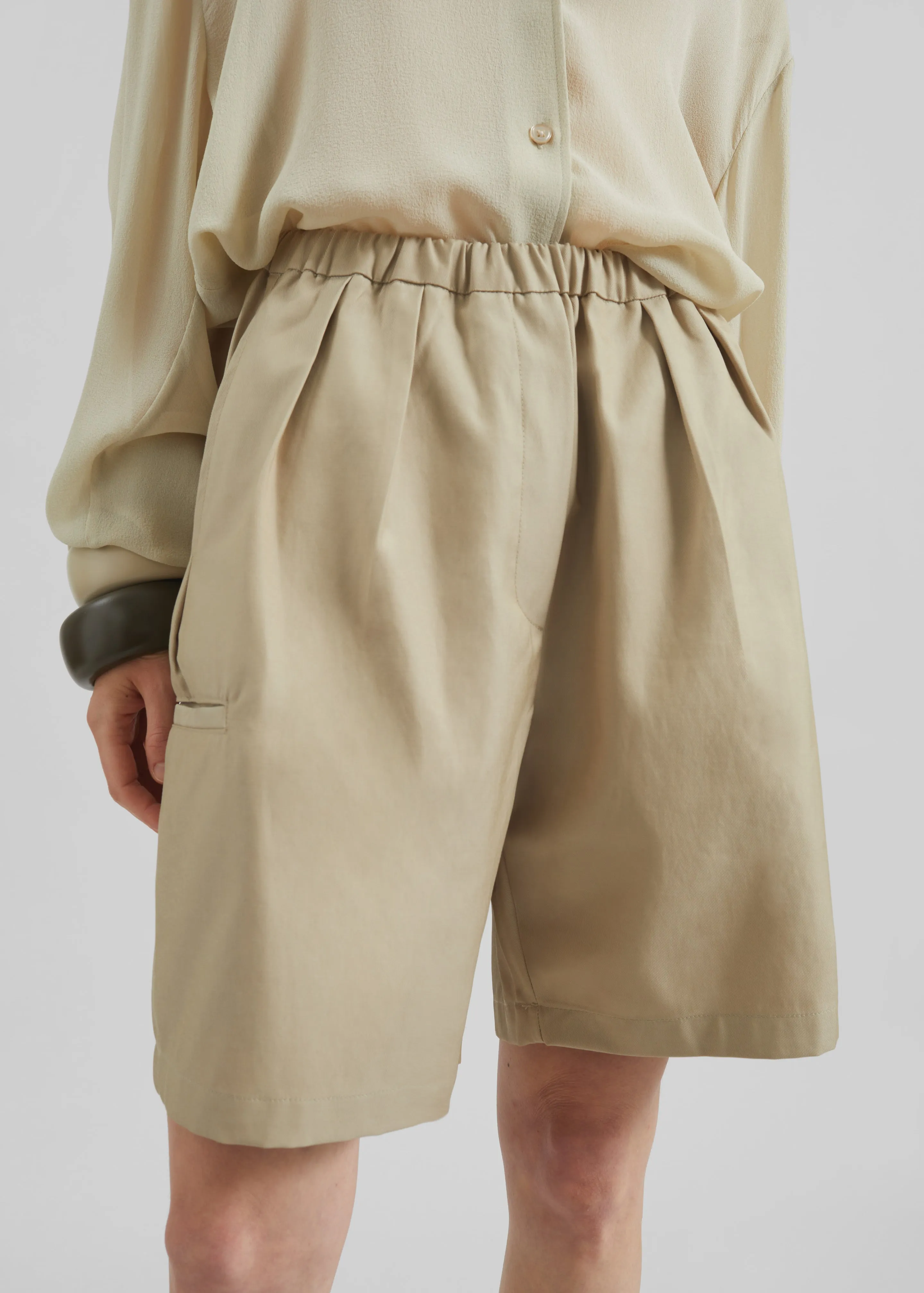 Bora Cotton Chino Shorts - Beige sold by Frankie Shop product image thumbnail 5