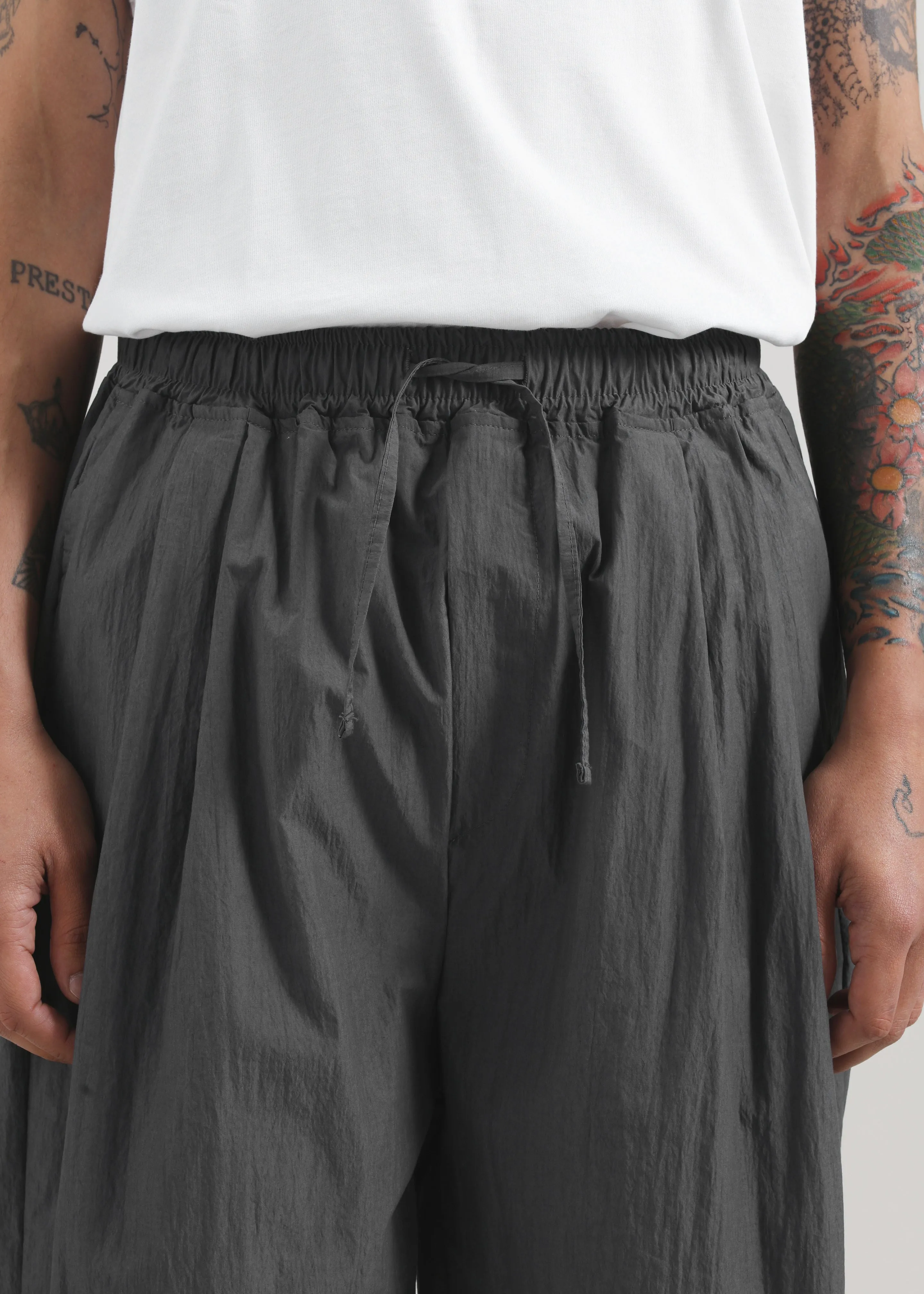 Ohio Crinkled Poplin Shorts - Slate Grey sold by Frankie Shop product image thumbnail 3