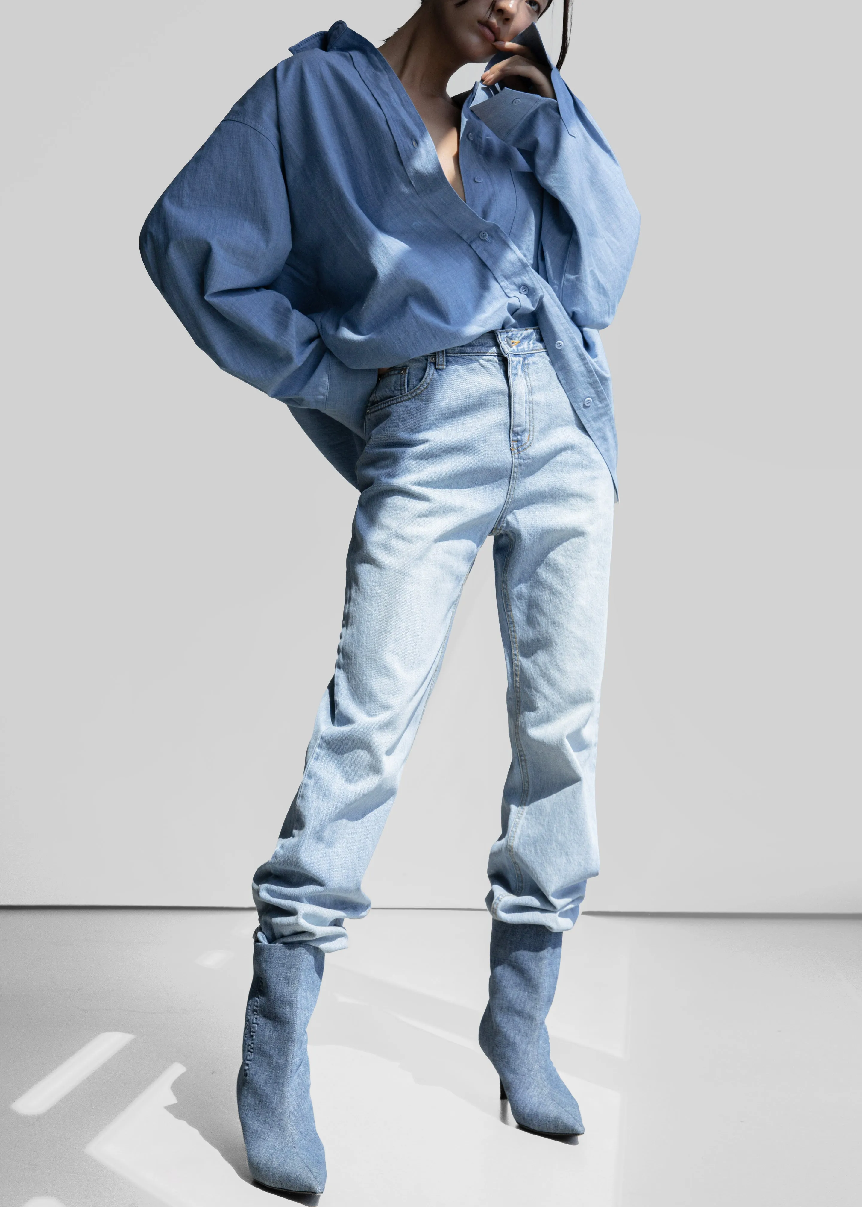 Braila Straight Leg Jeans - Light Wash sold by Frankie Shop