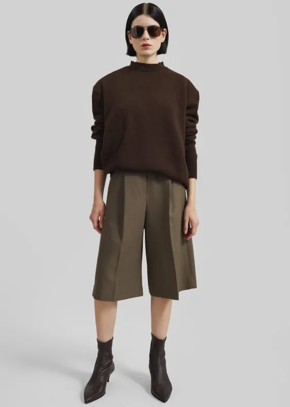 Ninove Bermuda Shorts - Olive Brown made by Frankie Shop