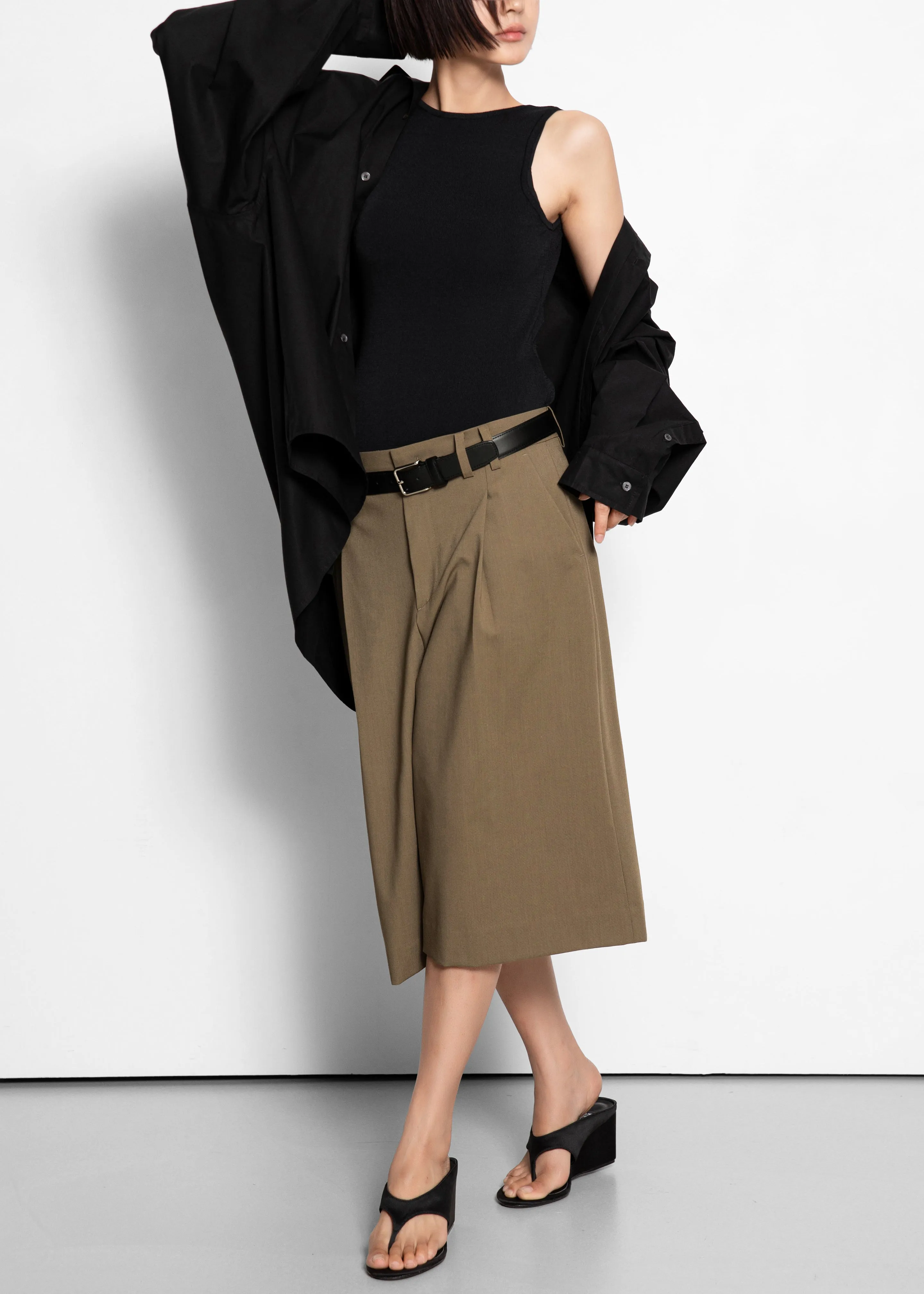 Meldert Bermuda Shorts - Khaki Brown sold by Frankie Shop product image thumbnail 3