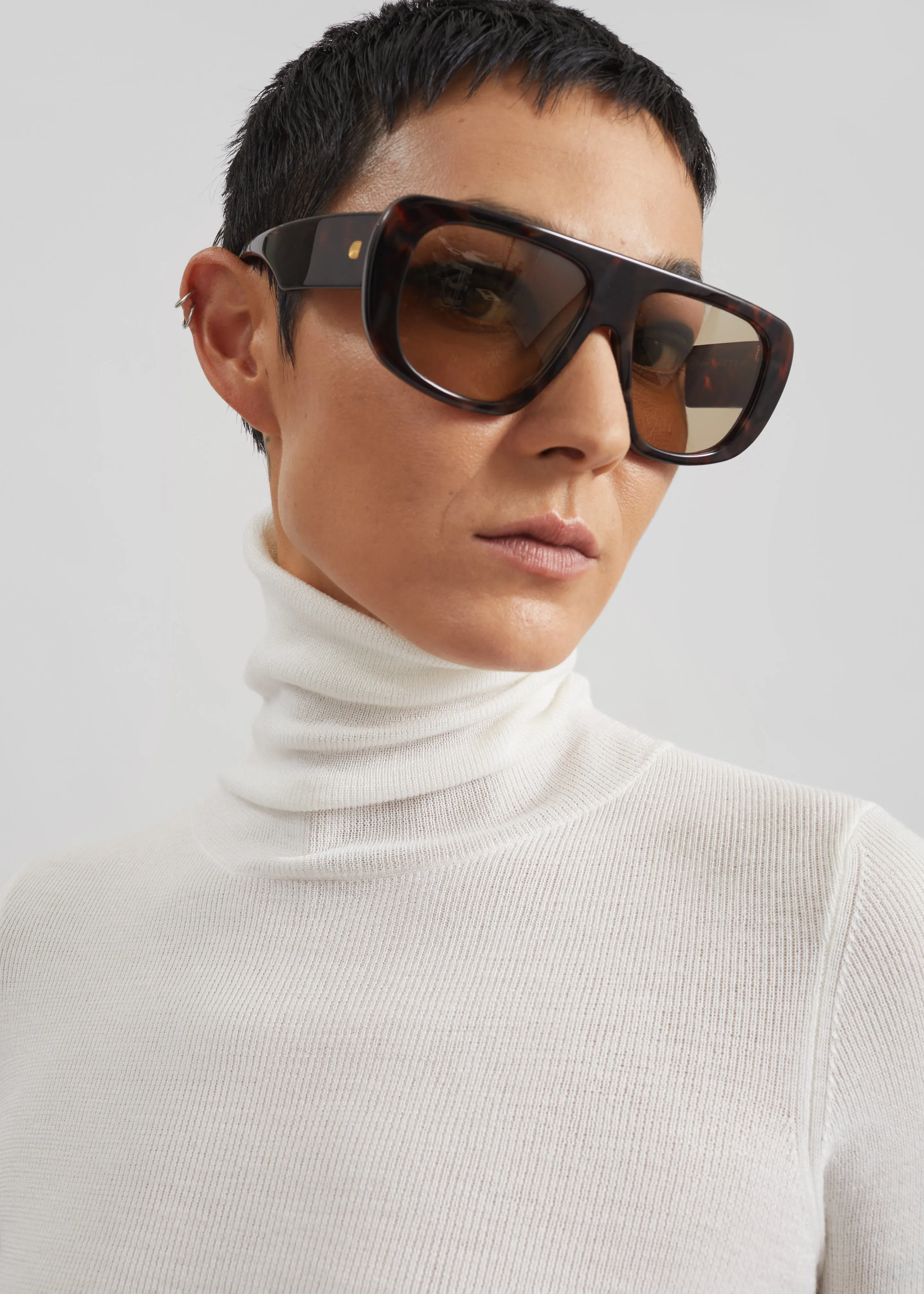 Gince Flat Top Noëll Sunglasses - Havana/Brown sold by Frankie Shop product image thumbnail 4