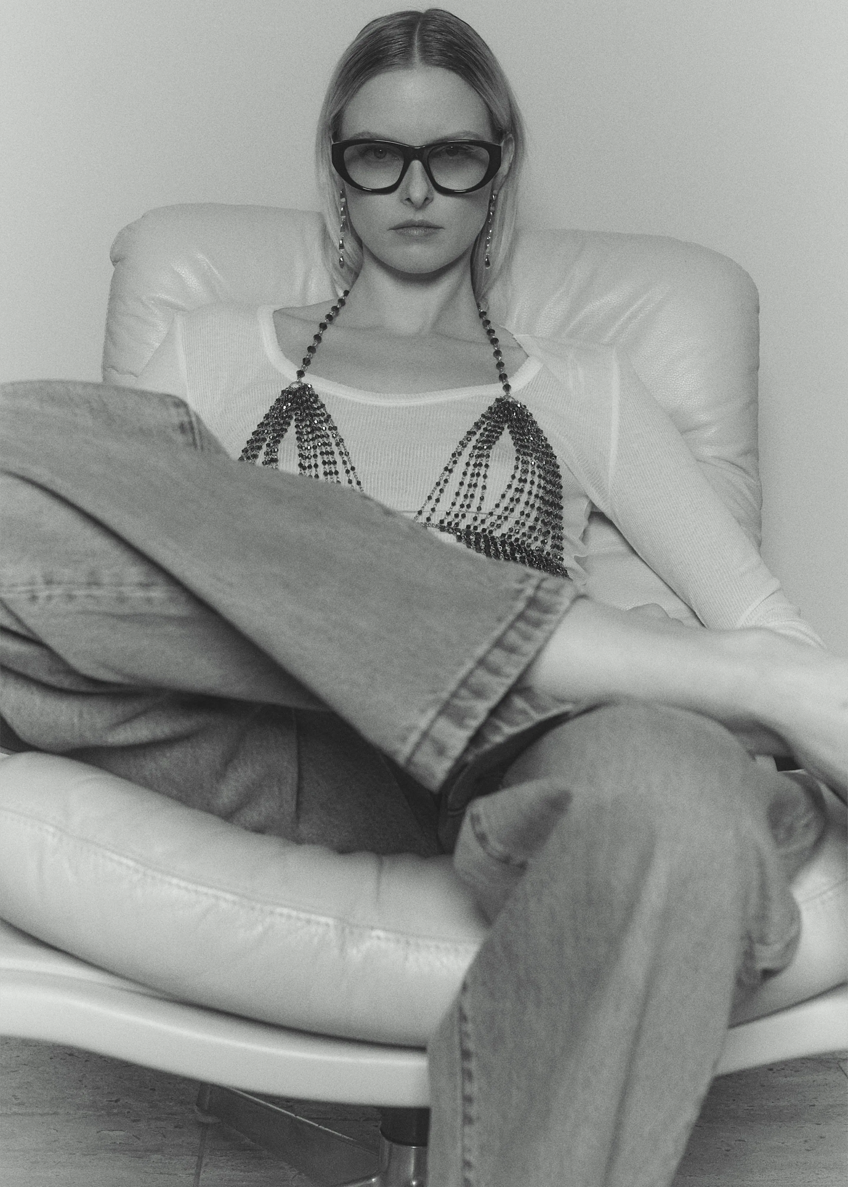 Gince Goods Classic Oval Sunglasses - Black/Yellow sold by Frankie Shop product image thumbnail 4