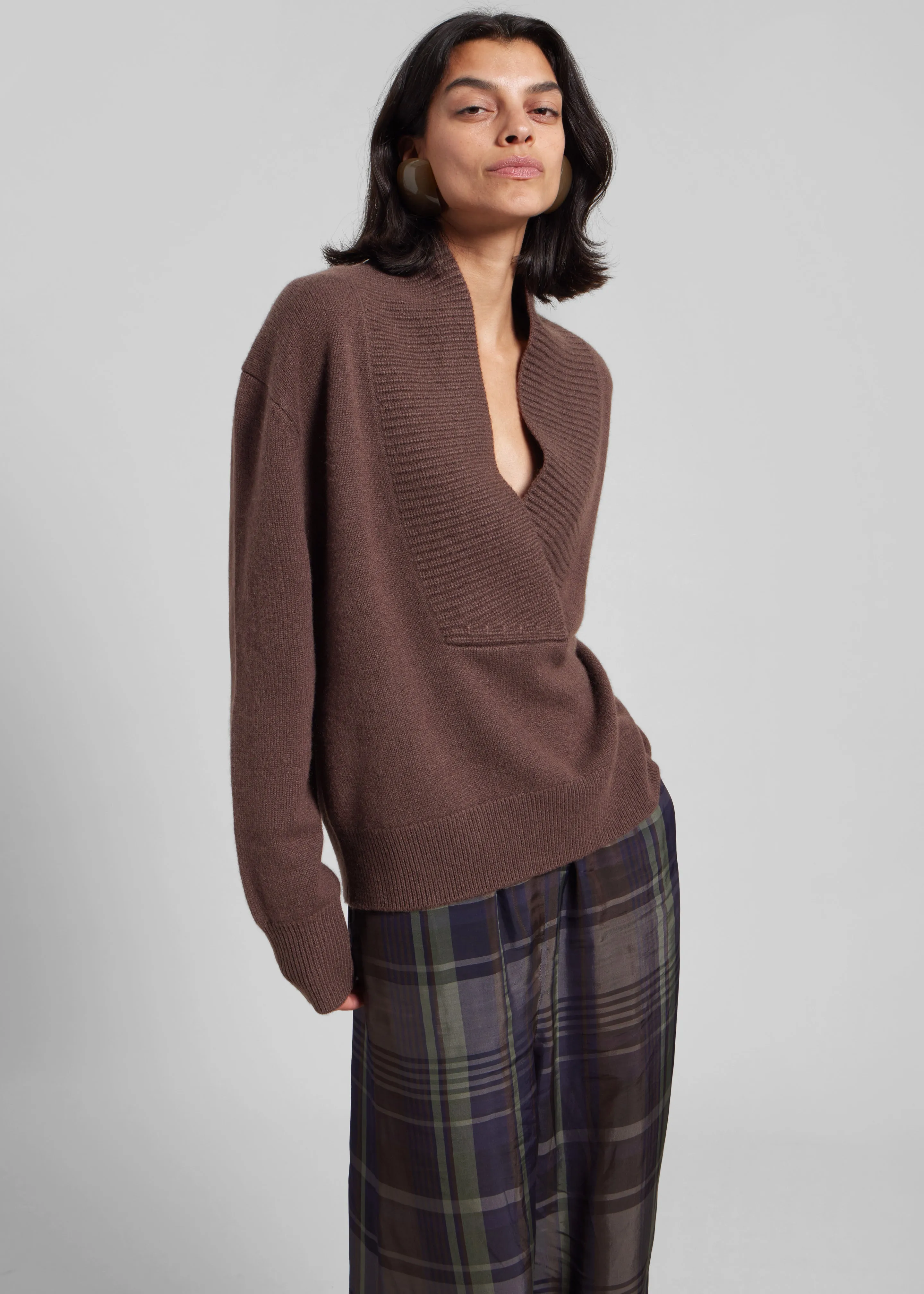 Loulou de Saison Makela Cashmere V-Neck Sweater - Brown sold by Frankie Shop product image thumbnail 2