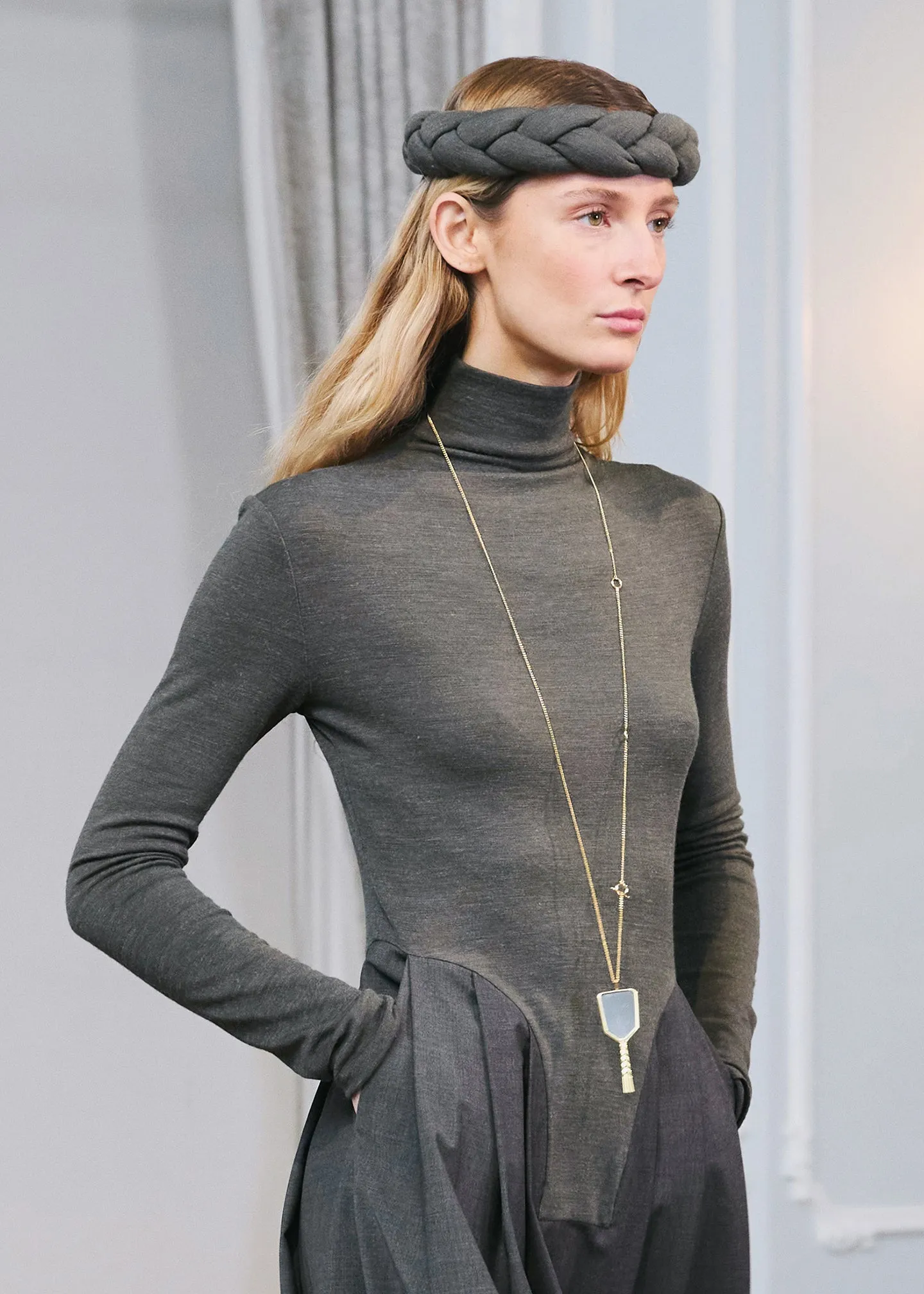 Bevza Kosa Headband - Dark Grey sold by Frankie Shop product image thumbnail 4