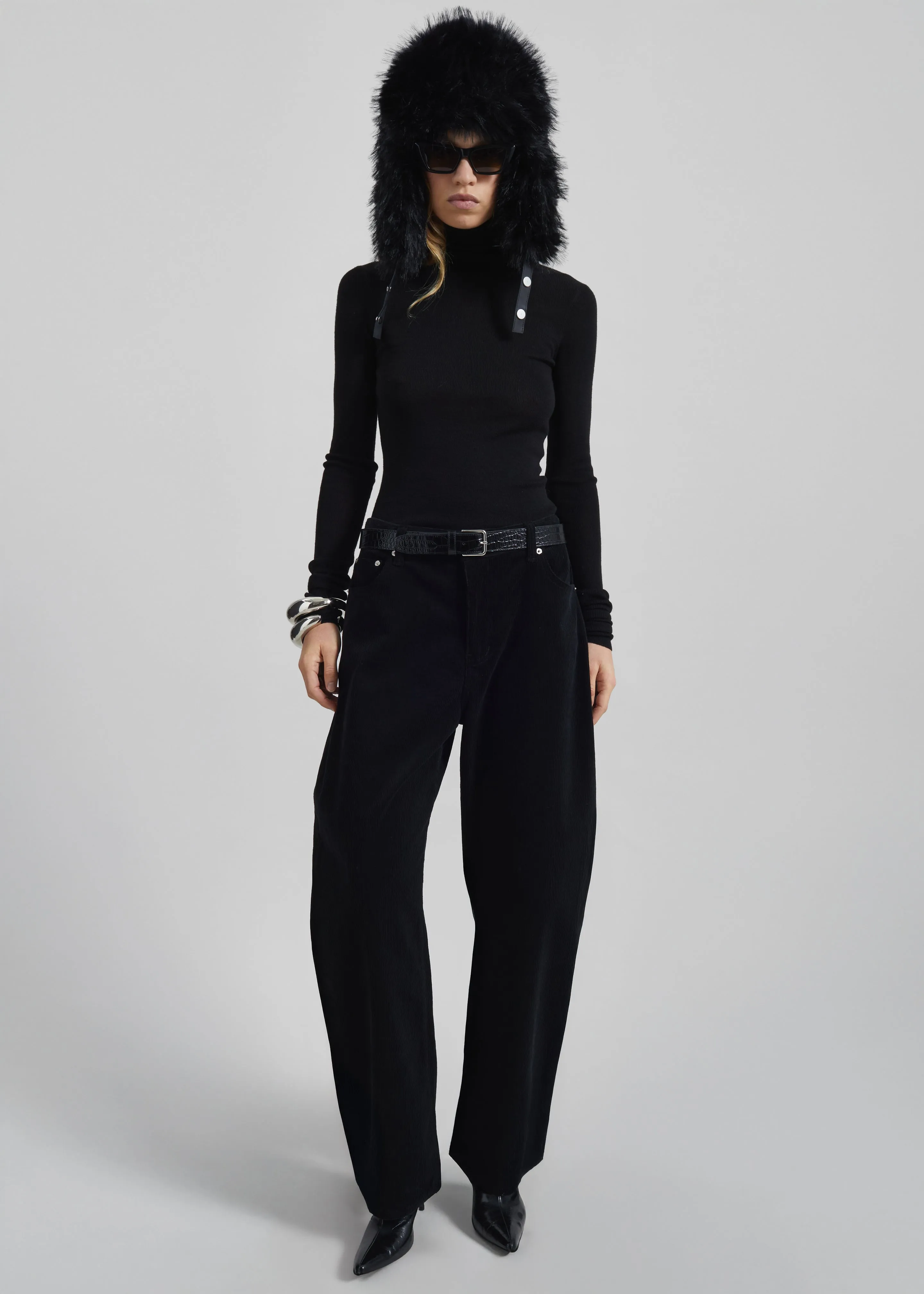 Pieces Uniques The Trapper Hat - Black sold by Frankie Shop product image thumbnail 5