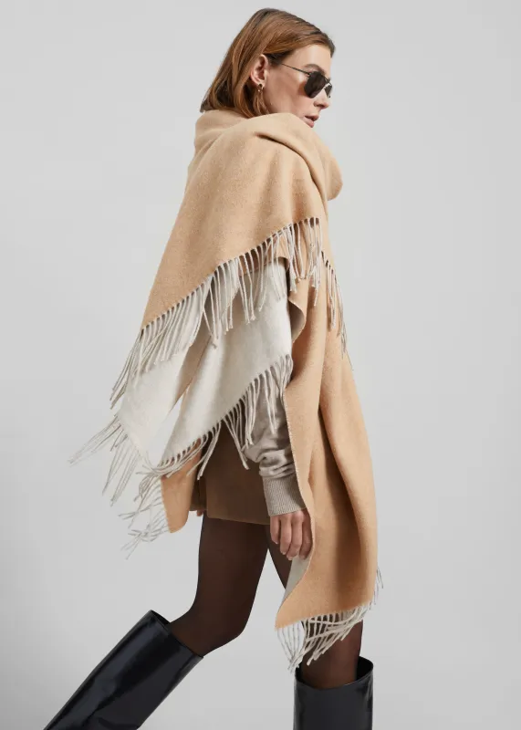 Kera Reversible Throw Blanket - Camel/Cream sold by Frankie Shop