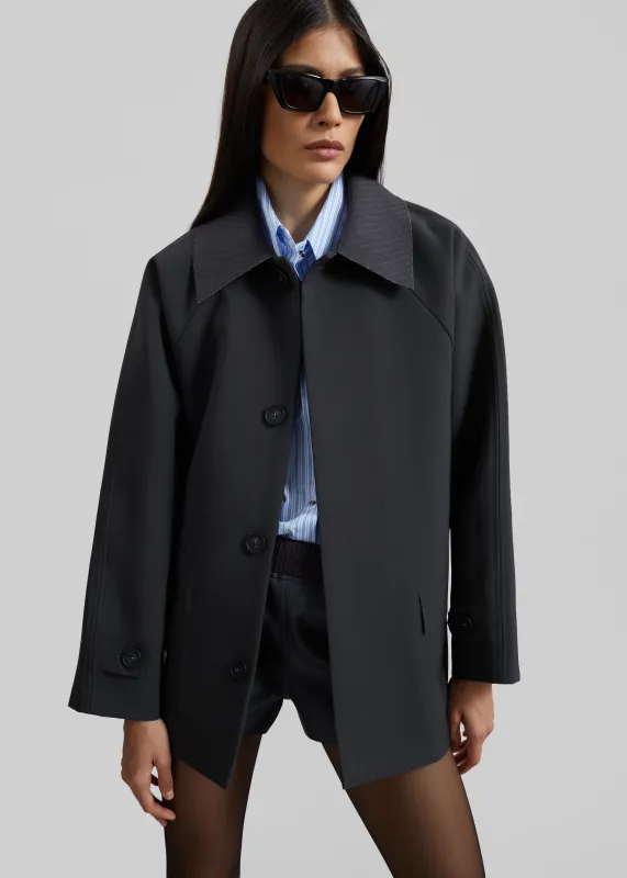 Ebbe Contrast Collar Boxy Jacket - Charcoal made by Frankie Shop