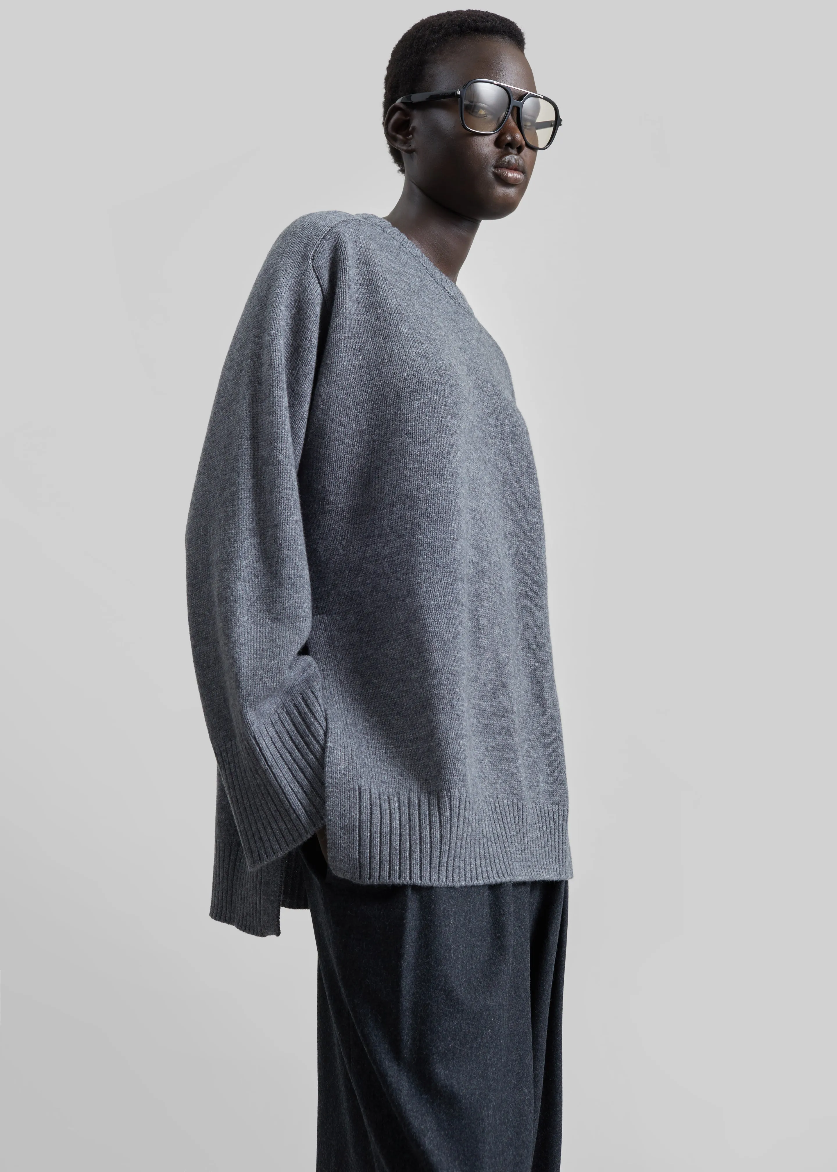 Loulou de Saison Safi LDS Cashmere Blend Sweater - Anthracite Melange sold by Frankie Shop product image thumbnail 4