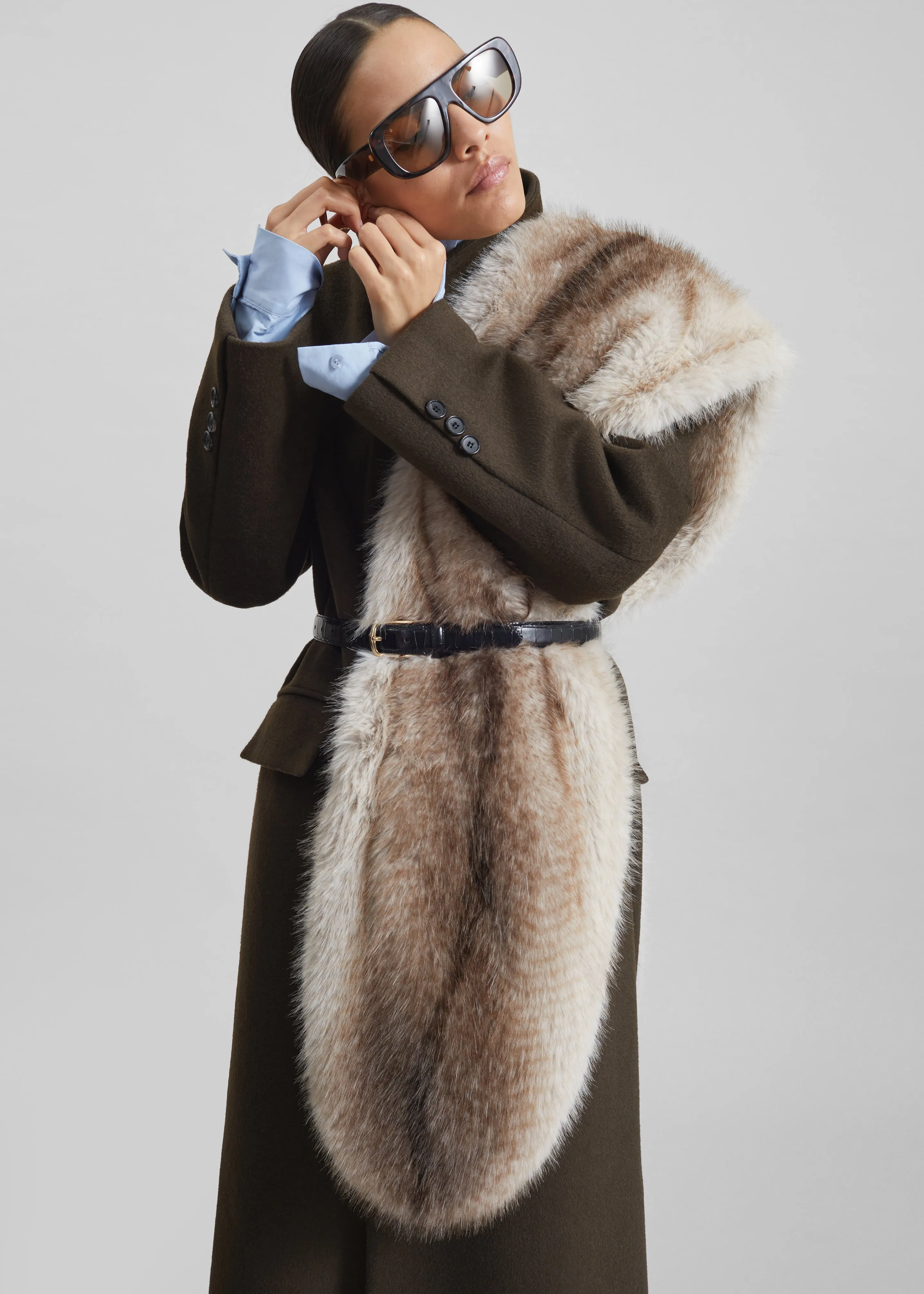 Ciasa Faux Fur Scarf - Grey sold by Frankie Shop