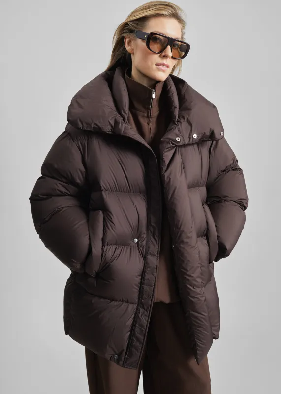 Ortler Puffer Jacket - Brown made by Frankie Shop