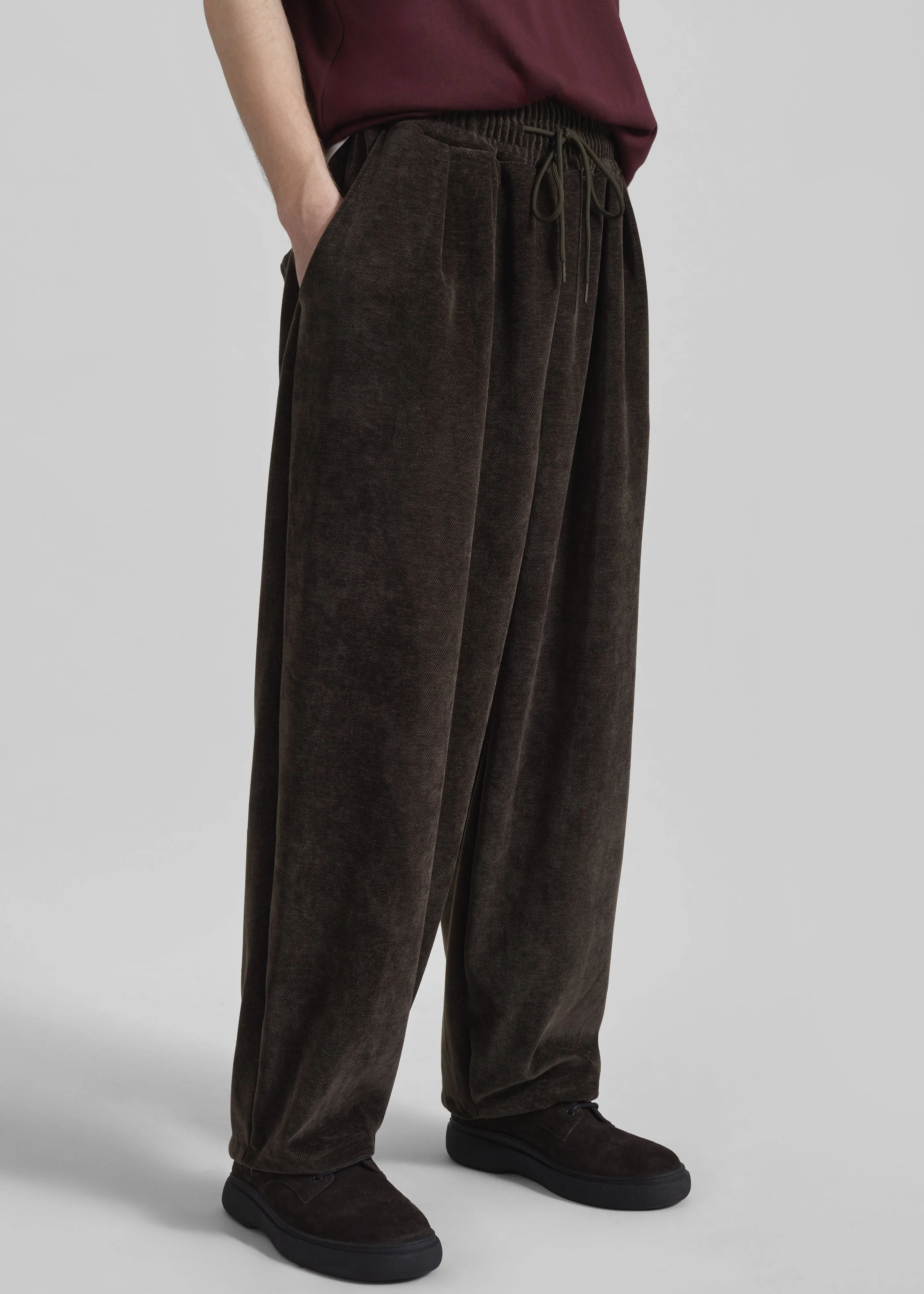Caleb Velvet Joggers - Brown sold by Frankie Shop