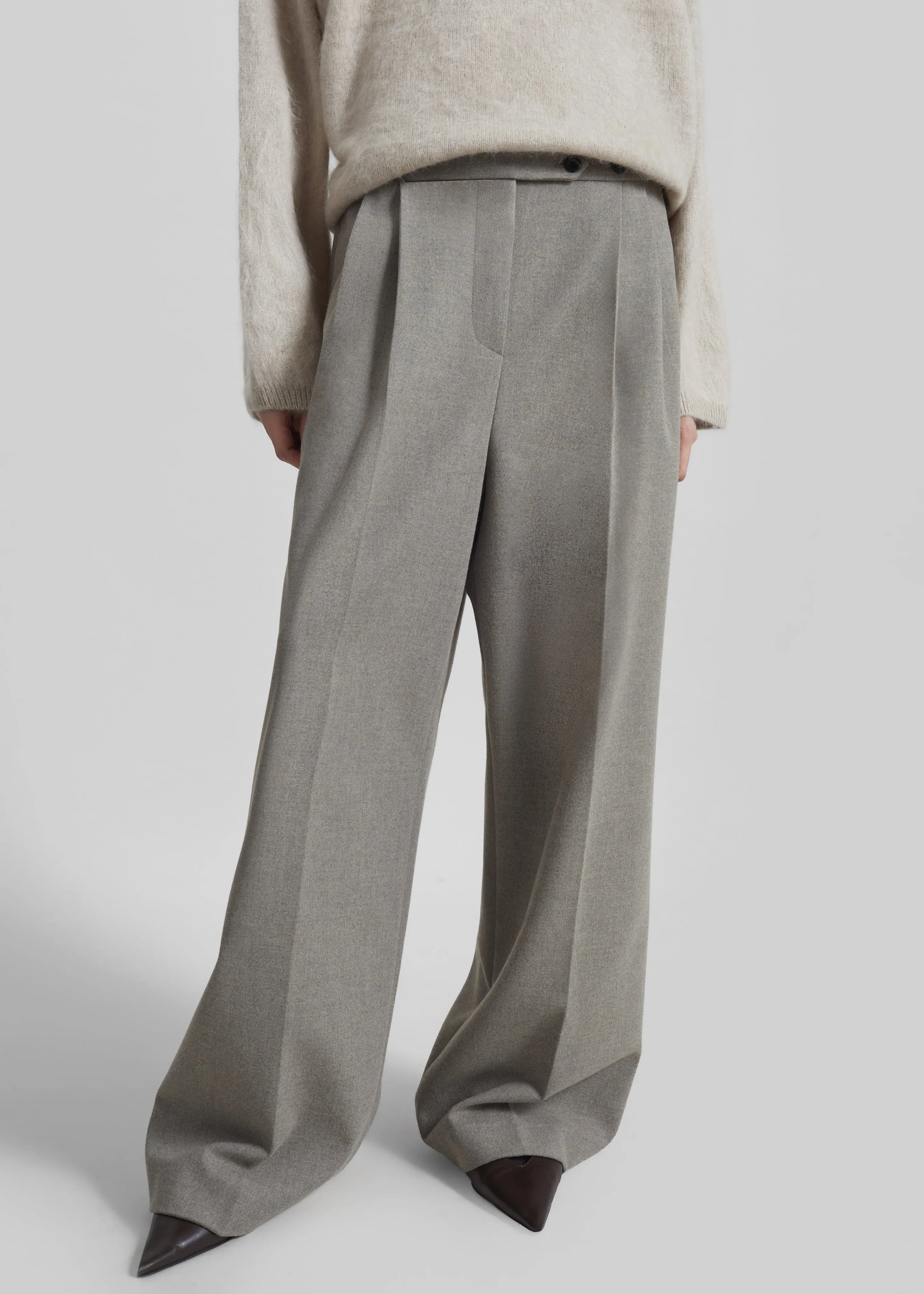 Haflso Pleated Wide Trousers - Beige Melange sold by Frankie Shop
