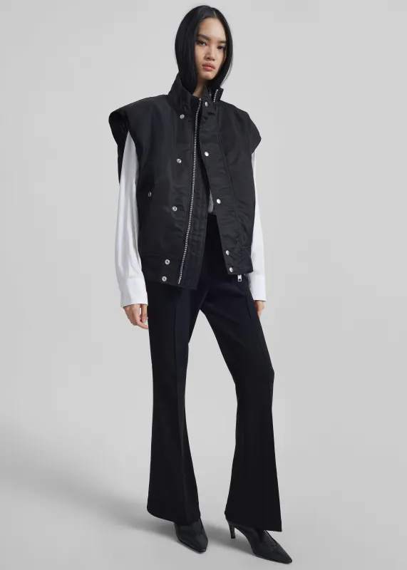 Aysen Sleeveless Bomber Jacket - Black made by Frankie Shop