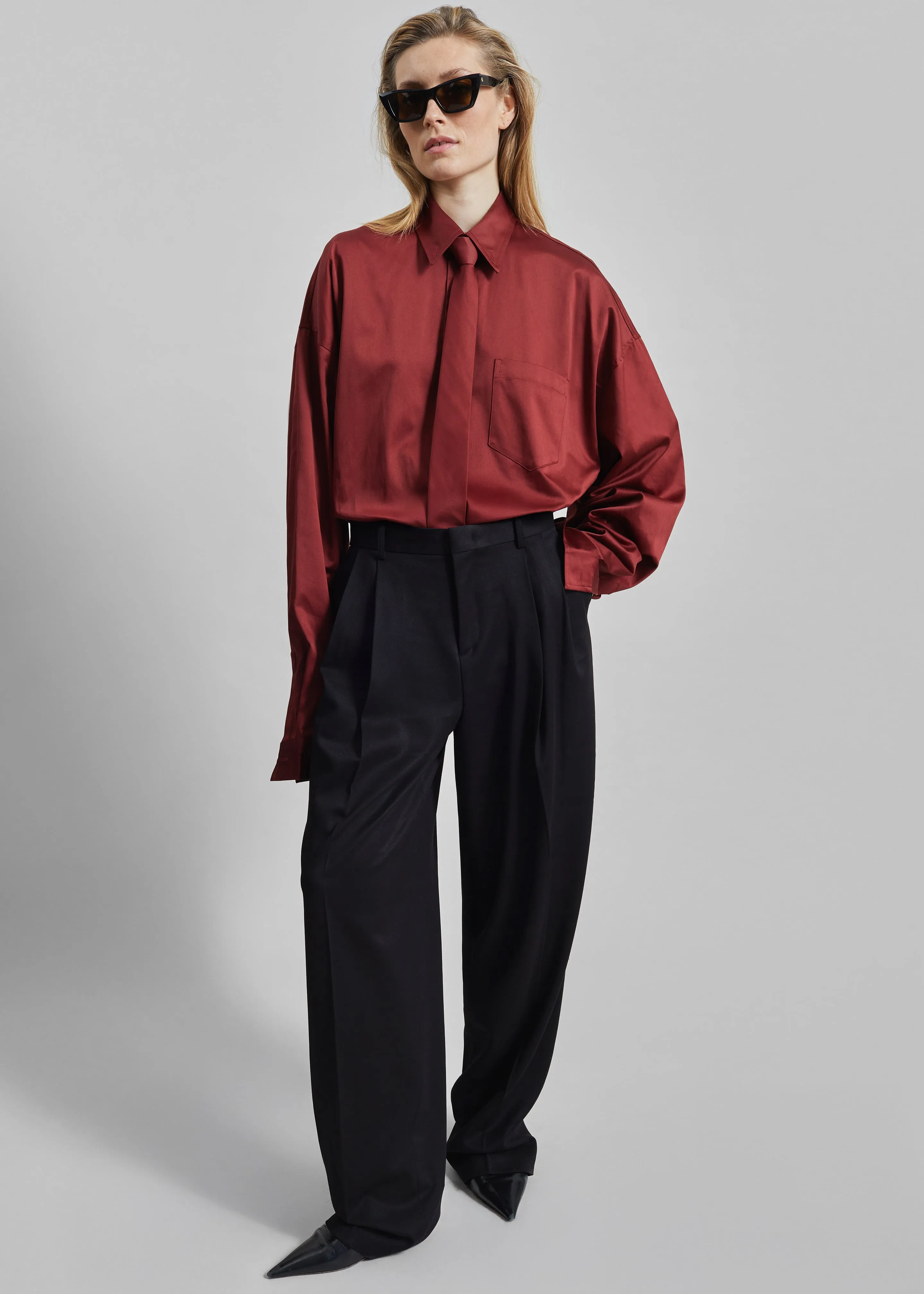 Vester Pleated Trousers - Black sold by Frankie Shop