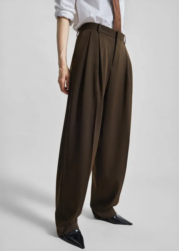 Vester Pleated Trousers - Brown sold by Frankie Shop