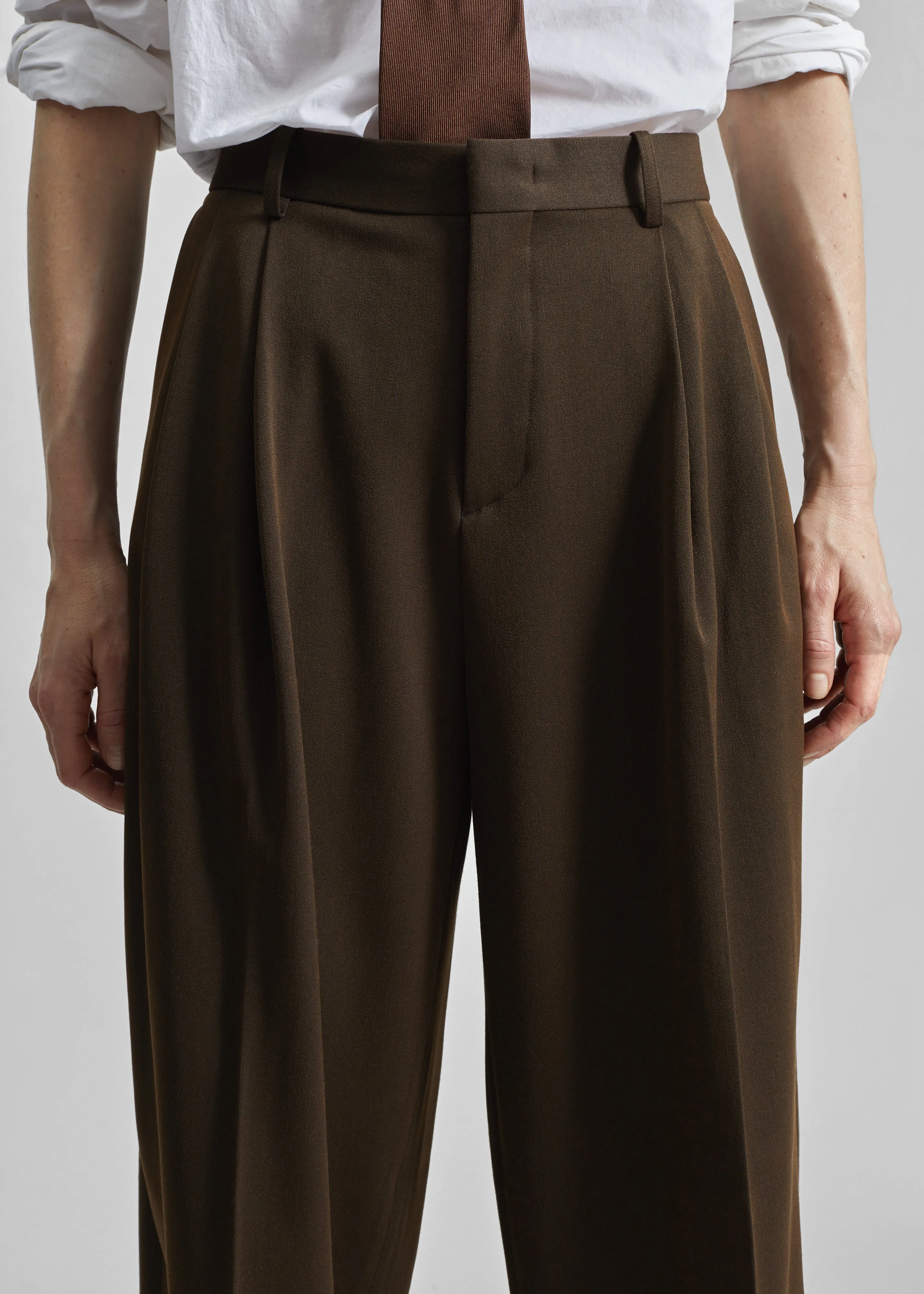 Vester Pleated Trousers - Brown sold by Frankie Shop product image thumbnail 4