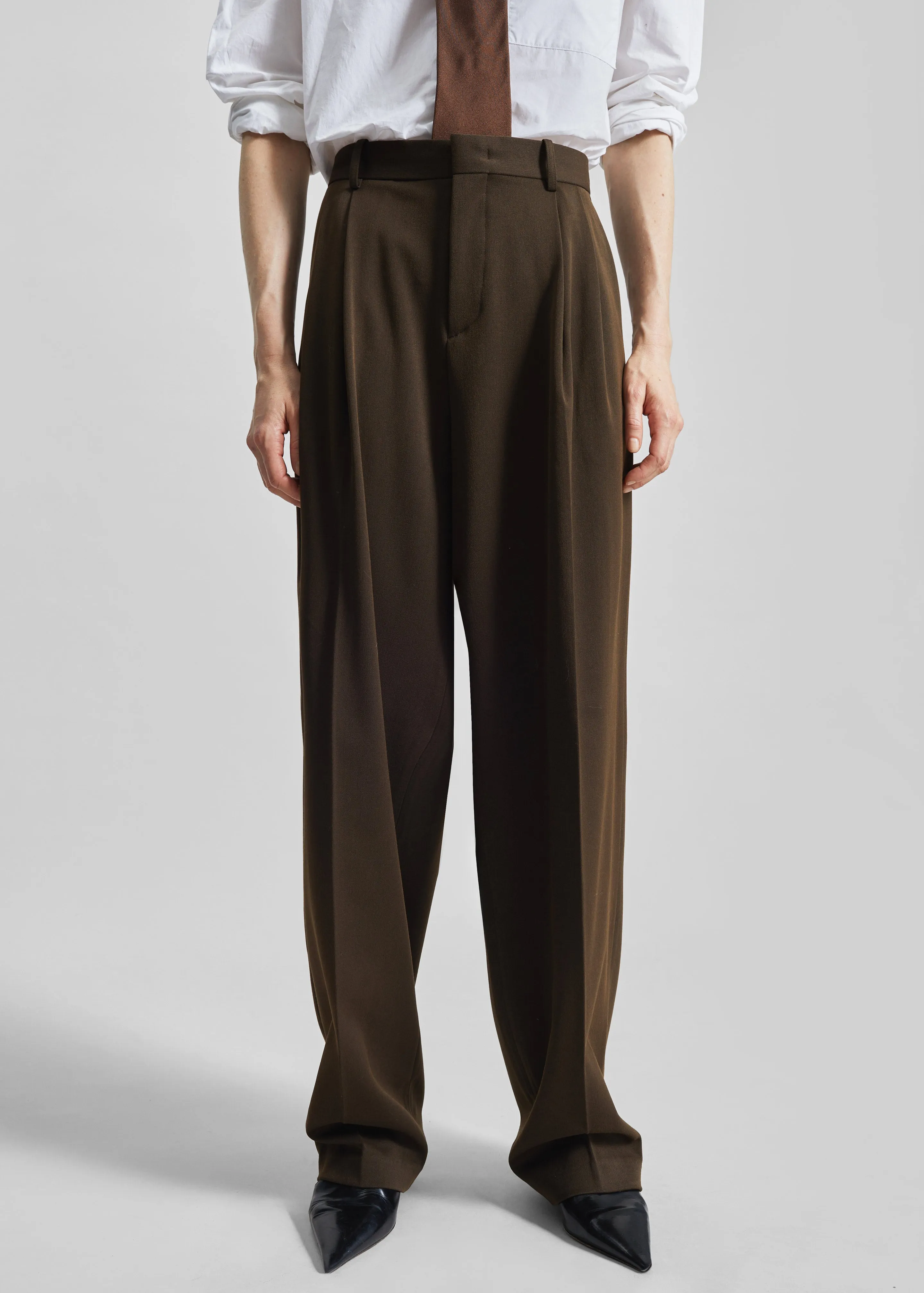 Vester Pleated Trousers - Brown sold by Frankie Shop product image thumbnail 3