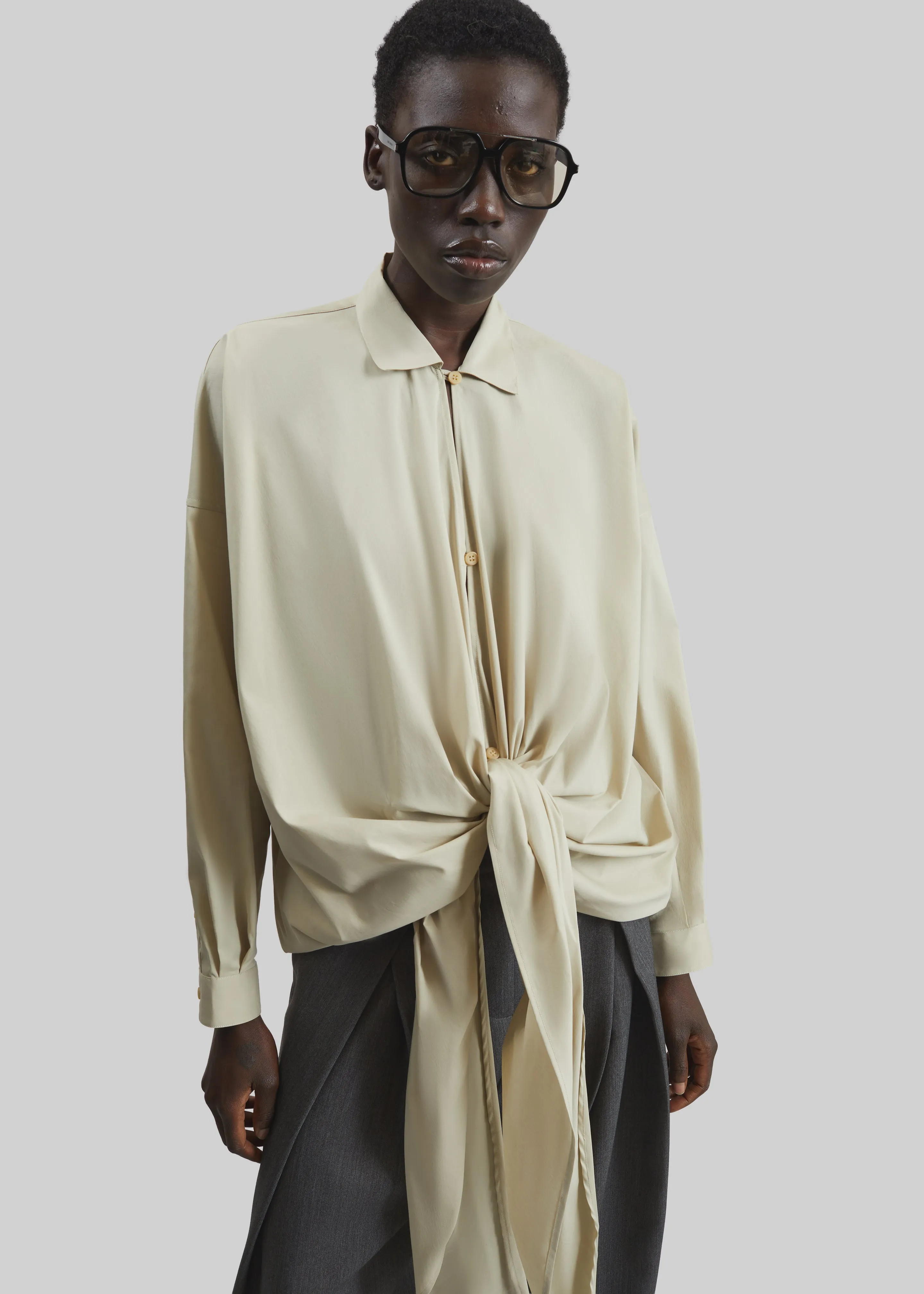 Darkpark Romy Light Cotton Popeline Drap Shirt - Beige sold by Frankie Shop product image thumbnail 4