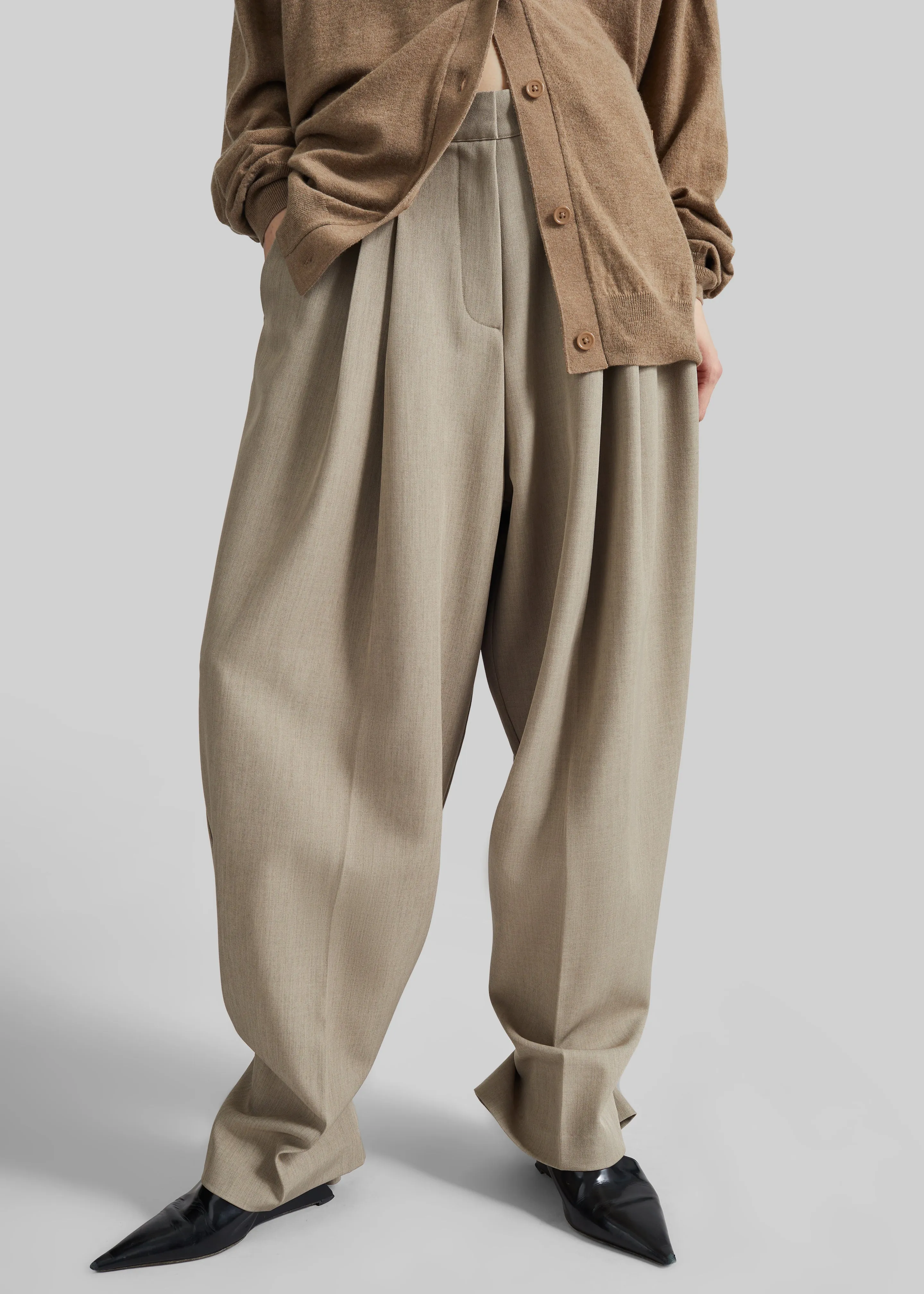 Venlo Pleated Trousers - Beige sold by Frankie Shop product image thumbnail 5