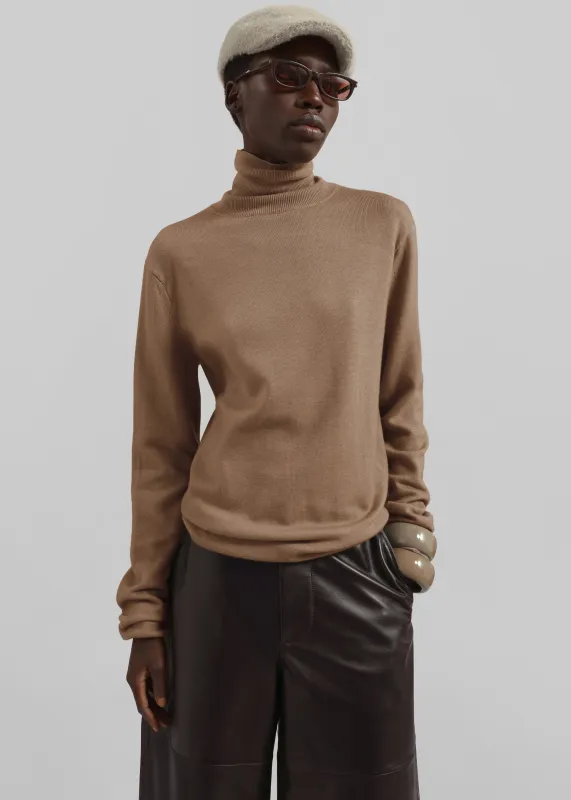 Eve Thin Turtleneck Sweater - Camel made by Frankie Shop