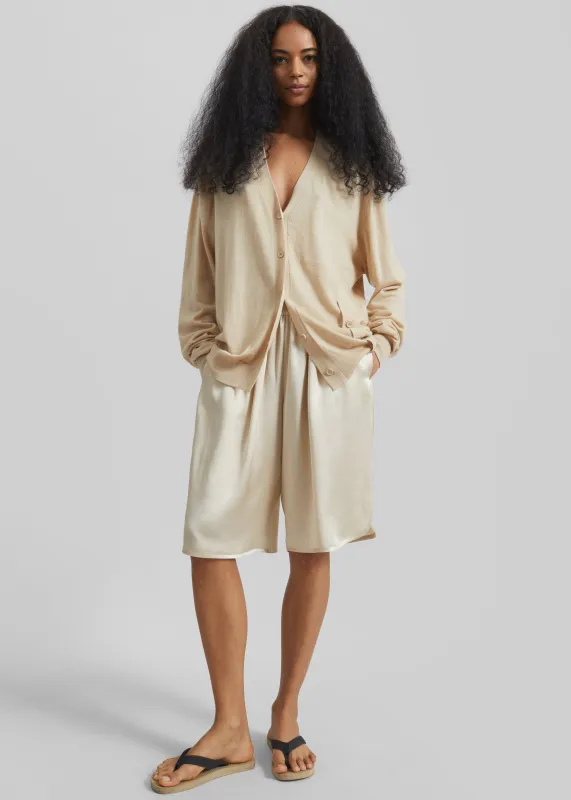 Nelis Silk Bermuda Shorts - Champagne made by Frankie Shop