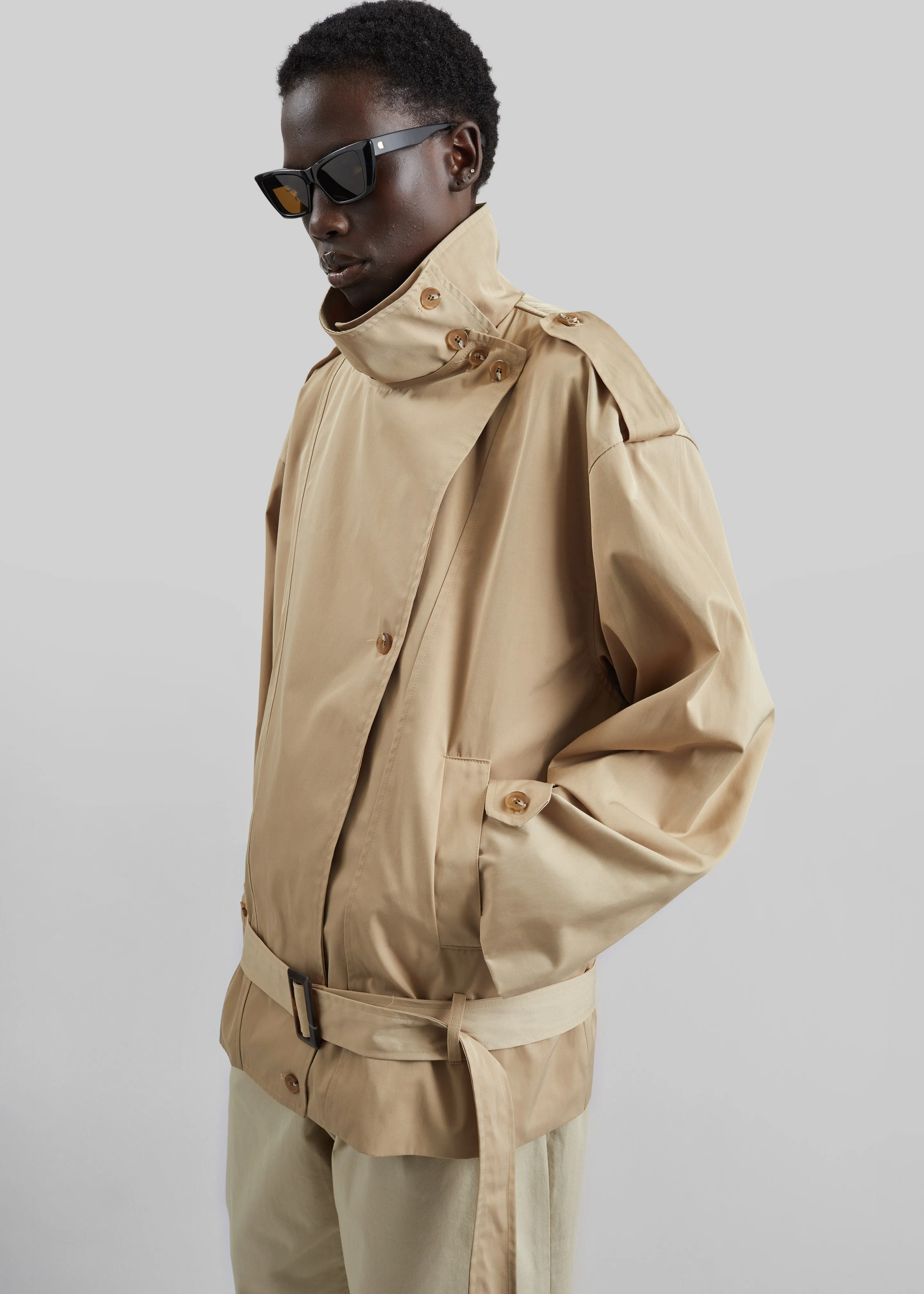 Virar Short Trench - Beige sold by Frankie Shop product image thumbnail 4