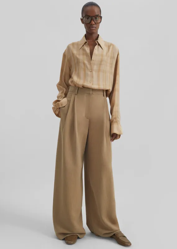 Marfa Linen Pleated Trousers - Camel made by Frankie Shop