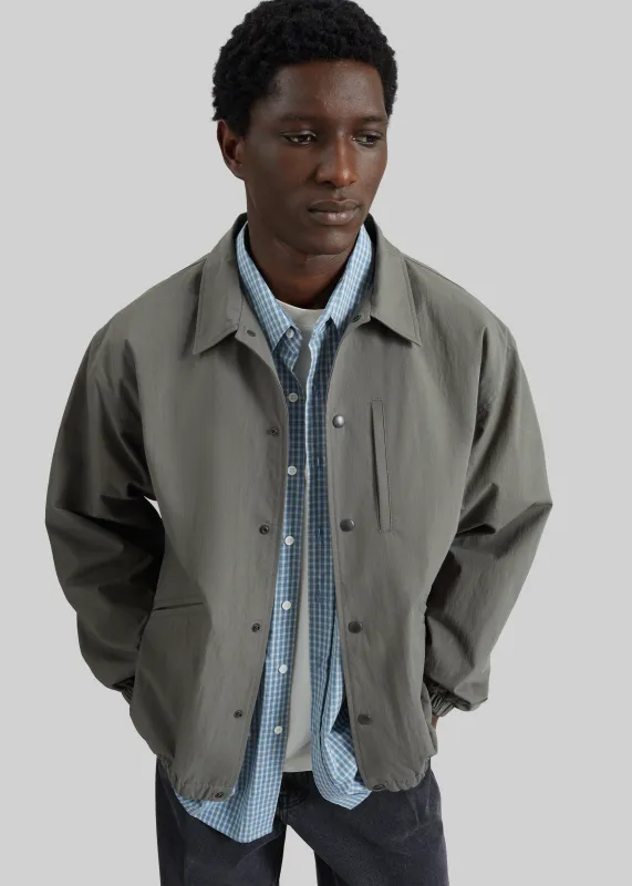 Andres Coach Jacket - Pale Olive made by Frankie Shop
