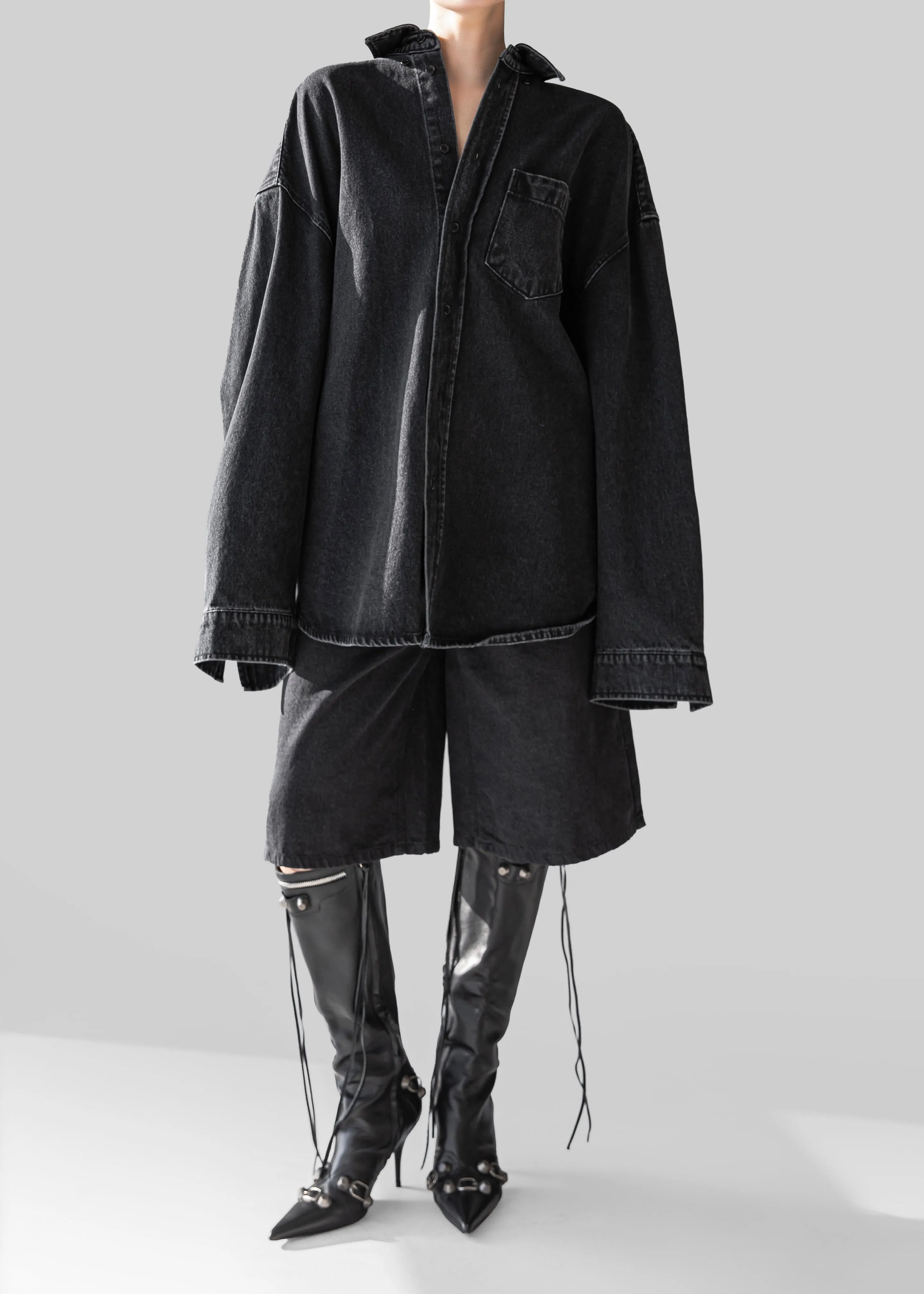 Belvis Oversized Denim Shirt - Black Wash sold by Frankie Shop product image thumbnail 4