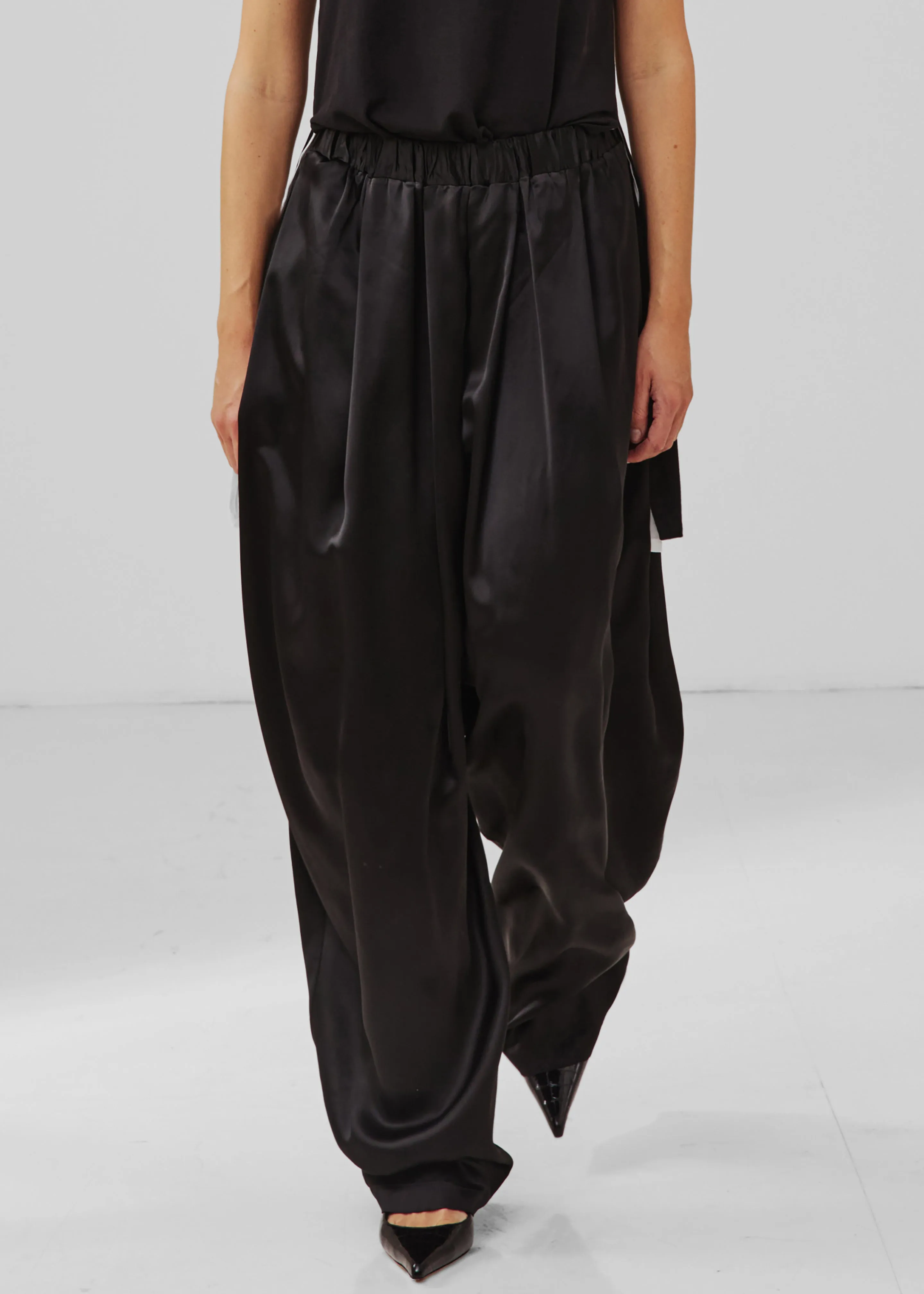 Darkpark Simona Balloon Pants - Black sold by Frankie Shop
