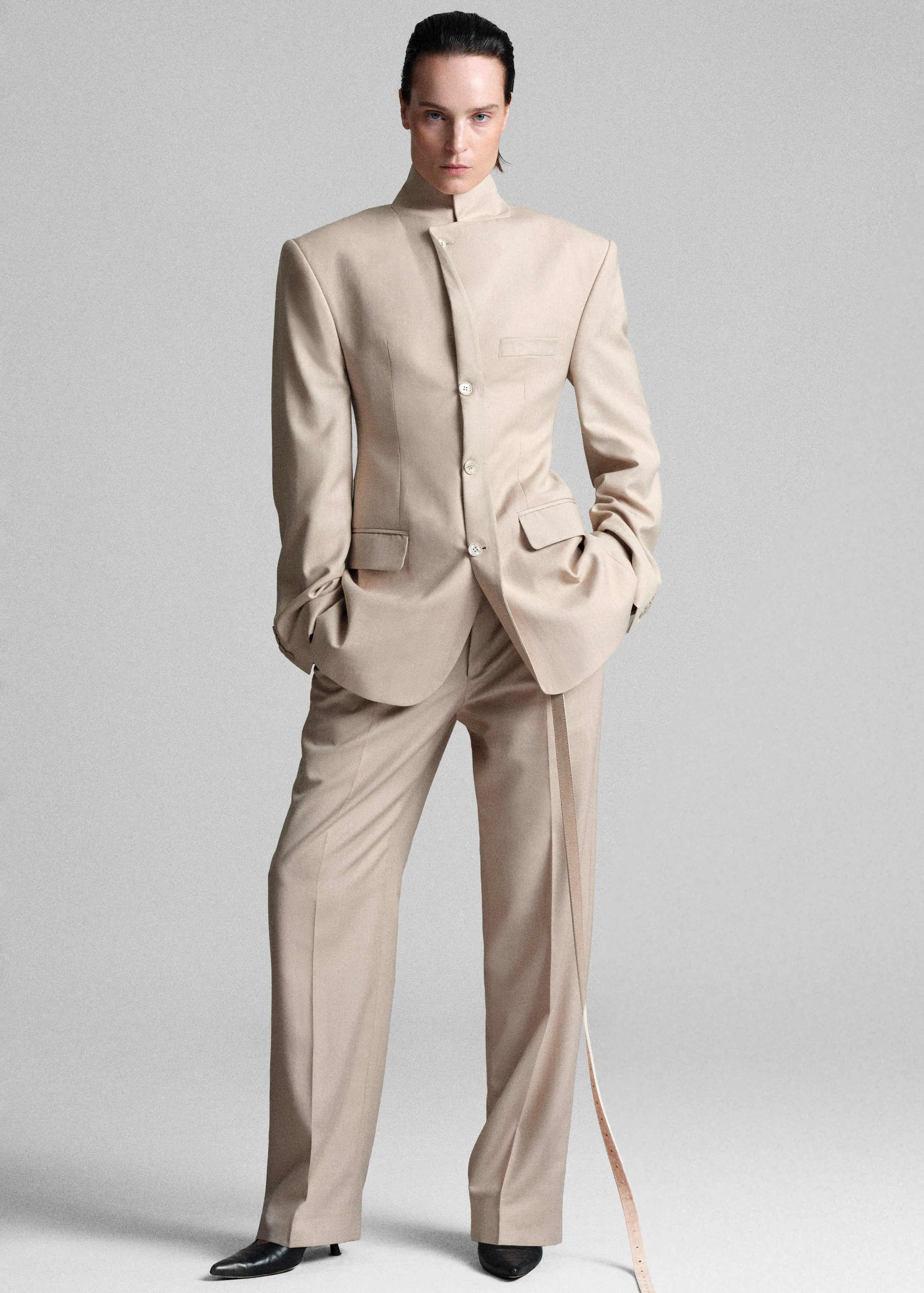 Bettter Folded Blazer - Beige sold by Frankie Shop