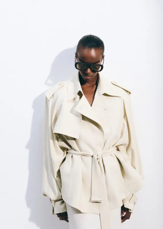 Elva Fluid Short Trench - Ivory made by Frankie Shop