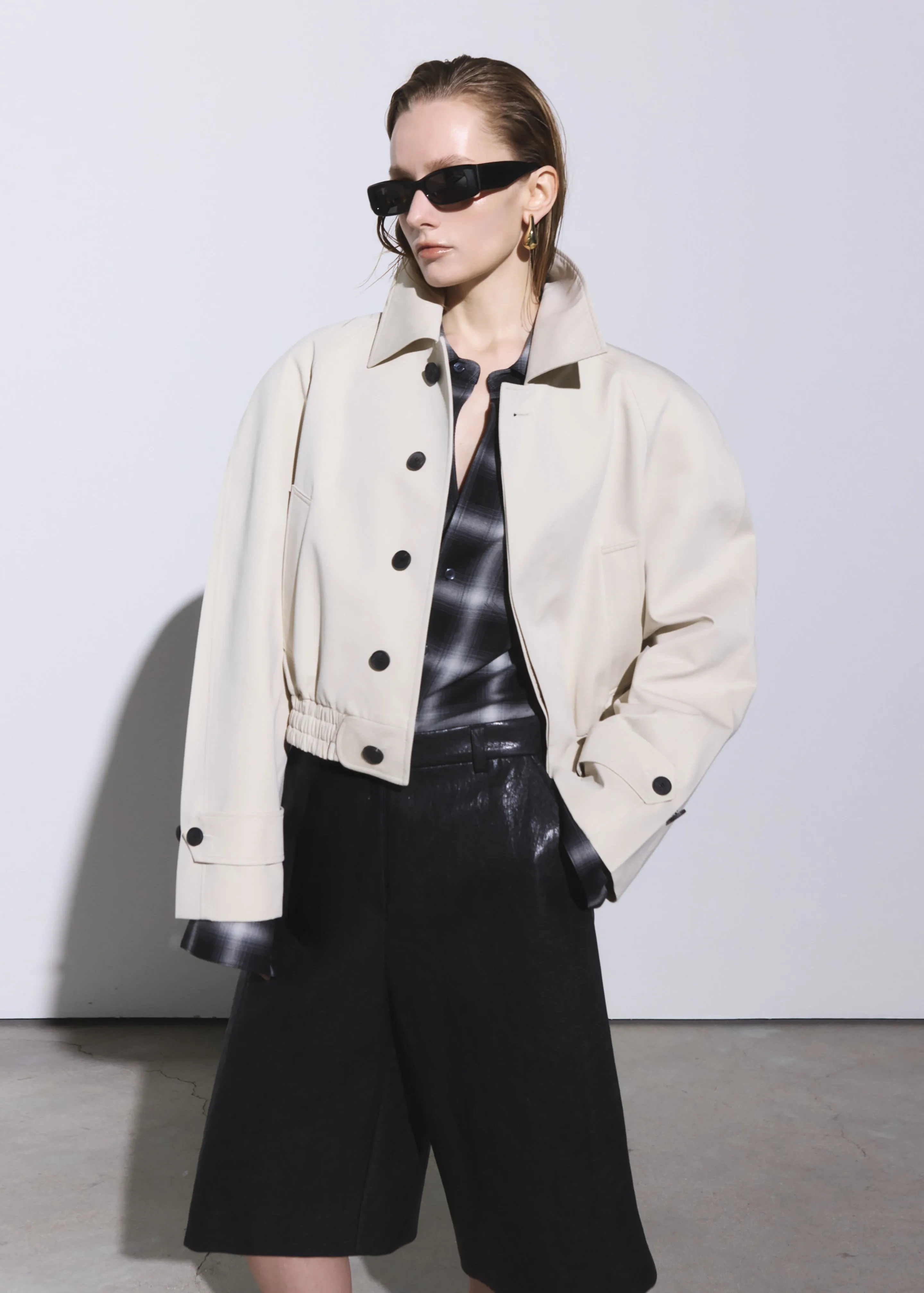 Turenne Curved Jacket - Beige sold by Frankie Shop product image thumbnail 2